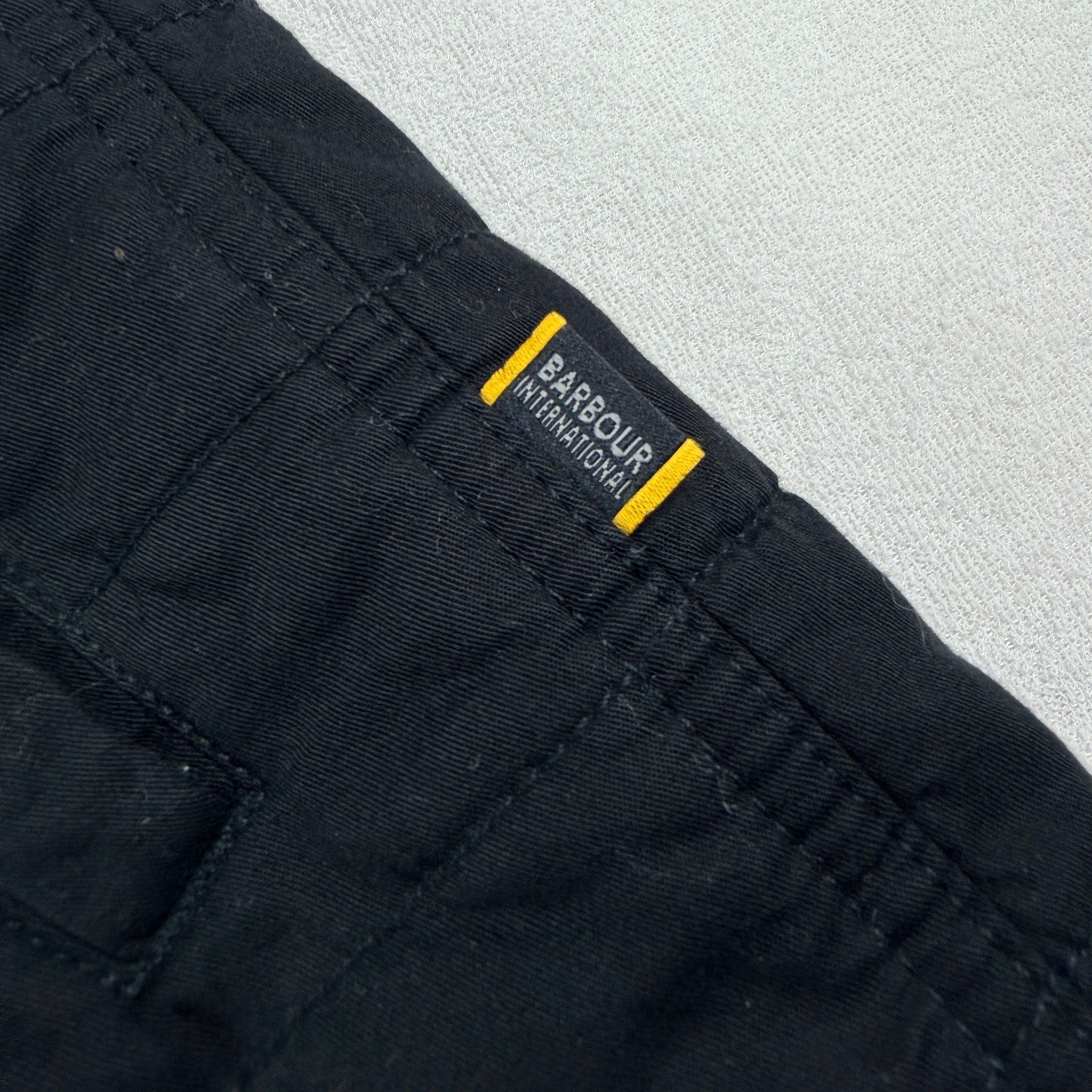 Barbour International Quilted Mens Jacket Black Size S Classic Style - Image 10