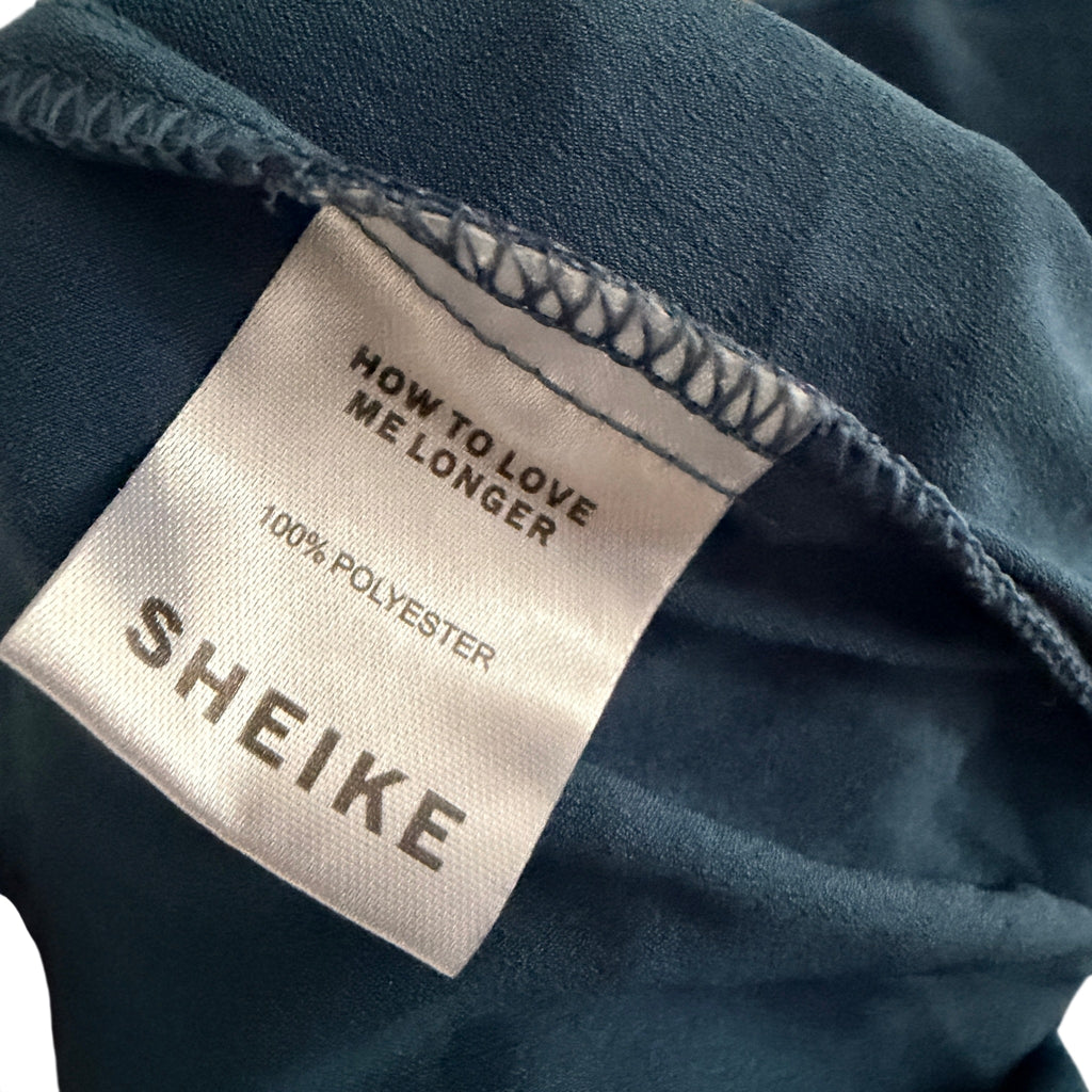 Sheike Blue V-Neck Cape Sleeve Cropped Top Size 6 - Image 4