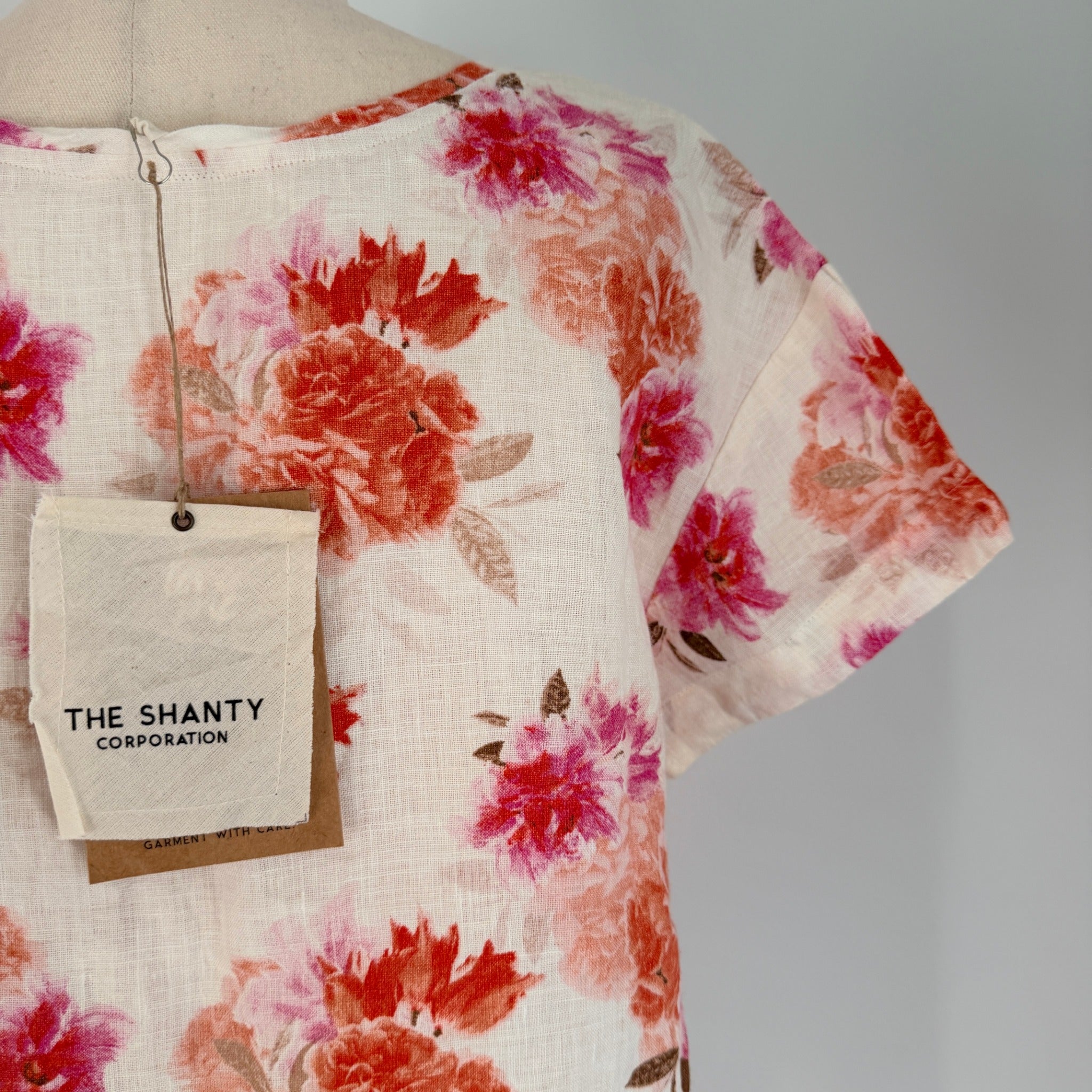 The Shanty Corporation Floral Linen Top - Lightweight Breathable Summer Essential - Image 8