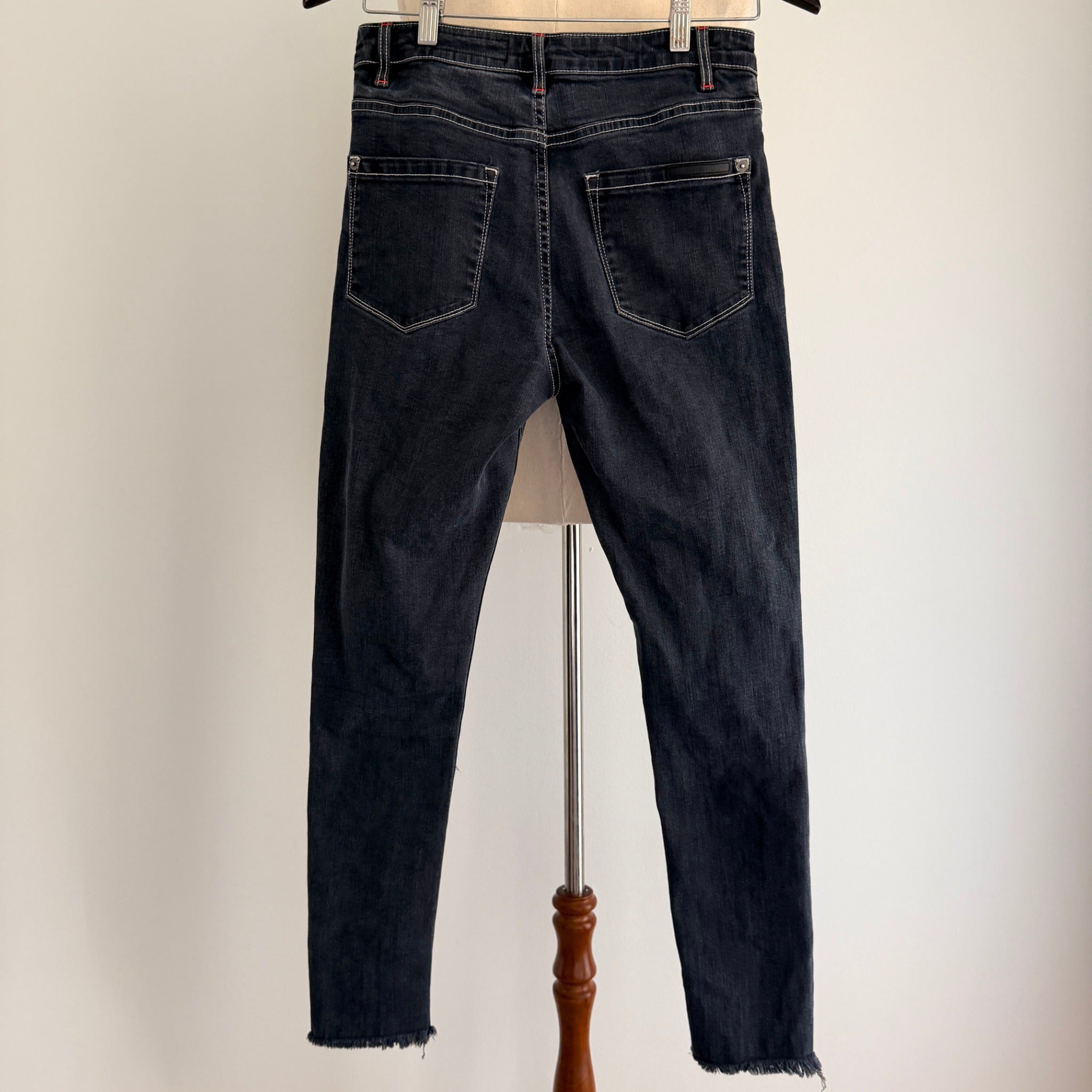 Sass & Bide Dark Wash Denim Jeans High-Rise Raw Hem Detail sz 27 - Image 4
