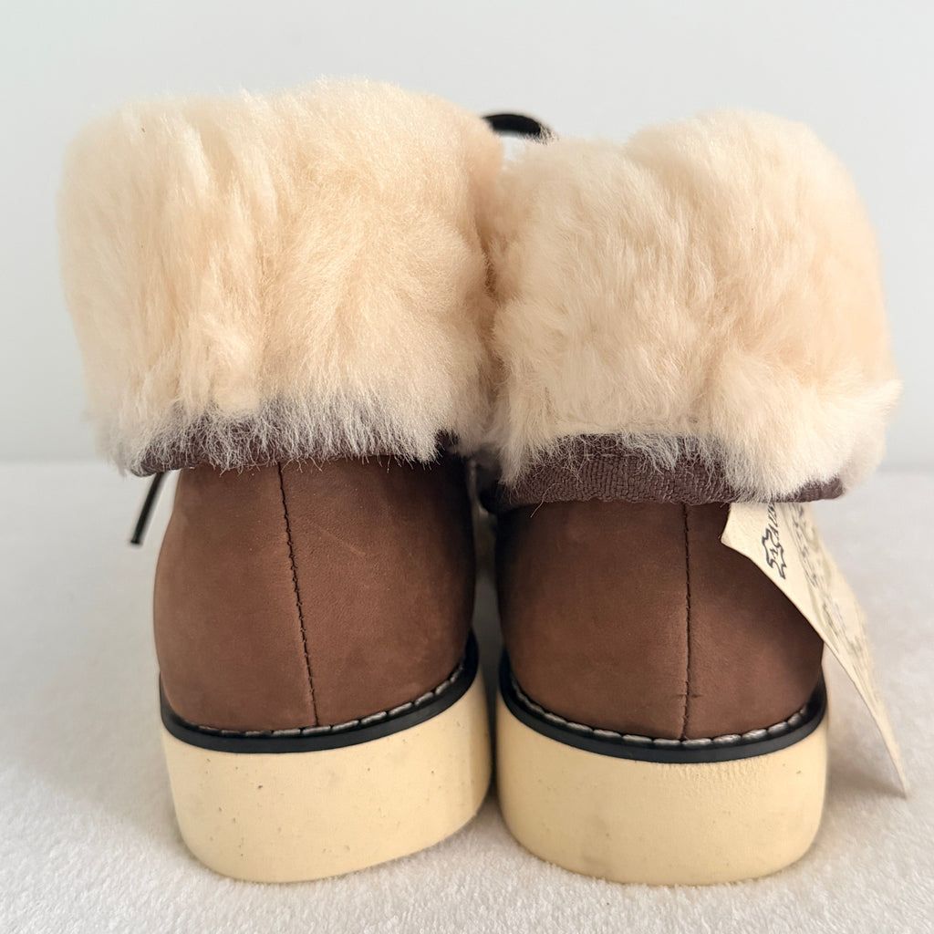 Ugg Boots Of Australia Lace-Up Boots Genuine Sheepskin Lined Brown Suede Sz 5 - Image 4