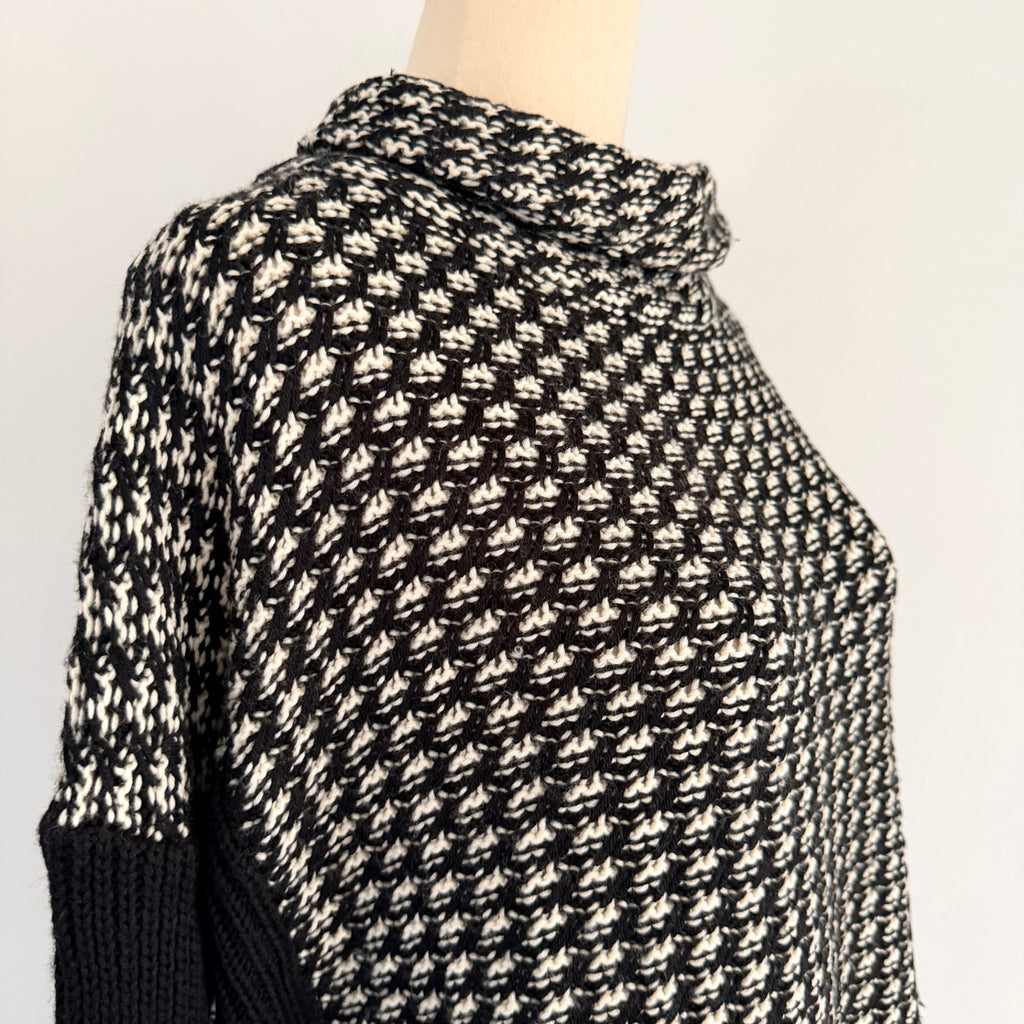 Guess Los Angeles Black White Houndstooth Wool Sweater Sz S Cowl Neck Winter - Image 14