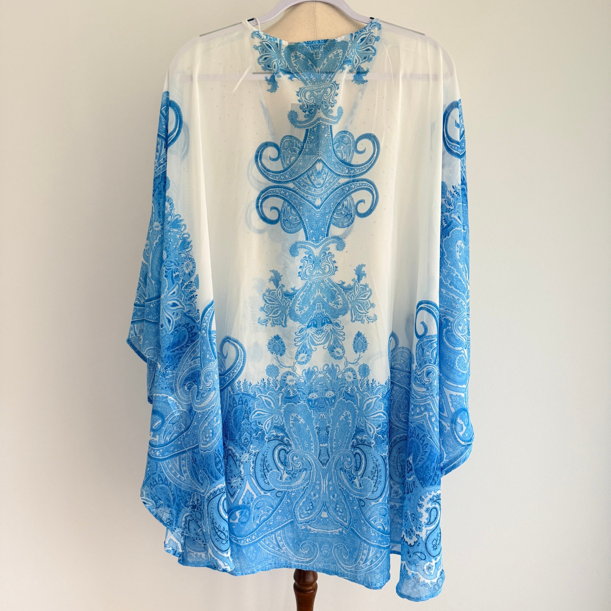 Beme Blue White Paisley Polyester Kaftan Top Size XXL Boho Beach Cover Up BNWT - Image 2