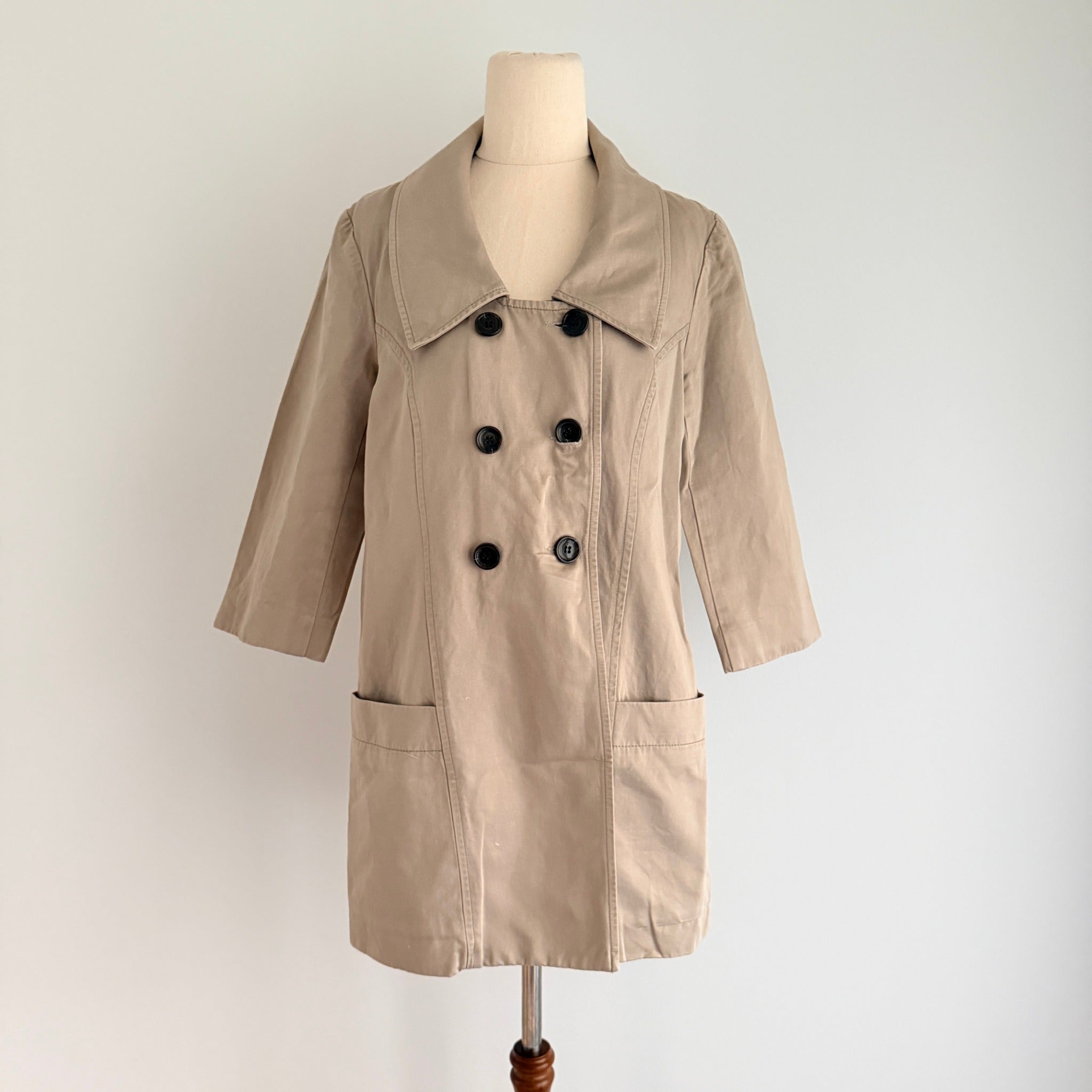 Cue Short Trench Coat  Size 10 Beige Cotton Linen Double Breasted Made Australia - Image 1