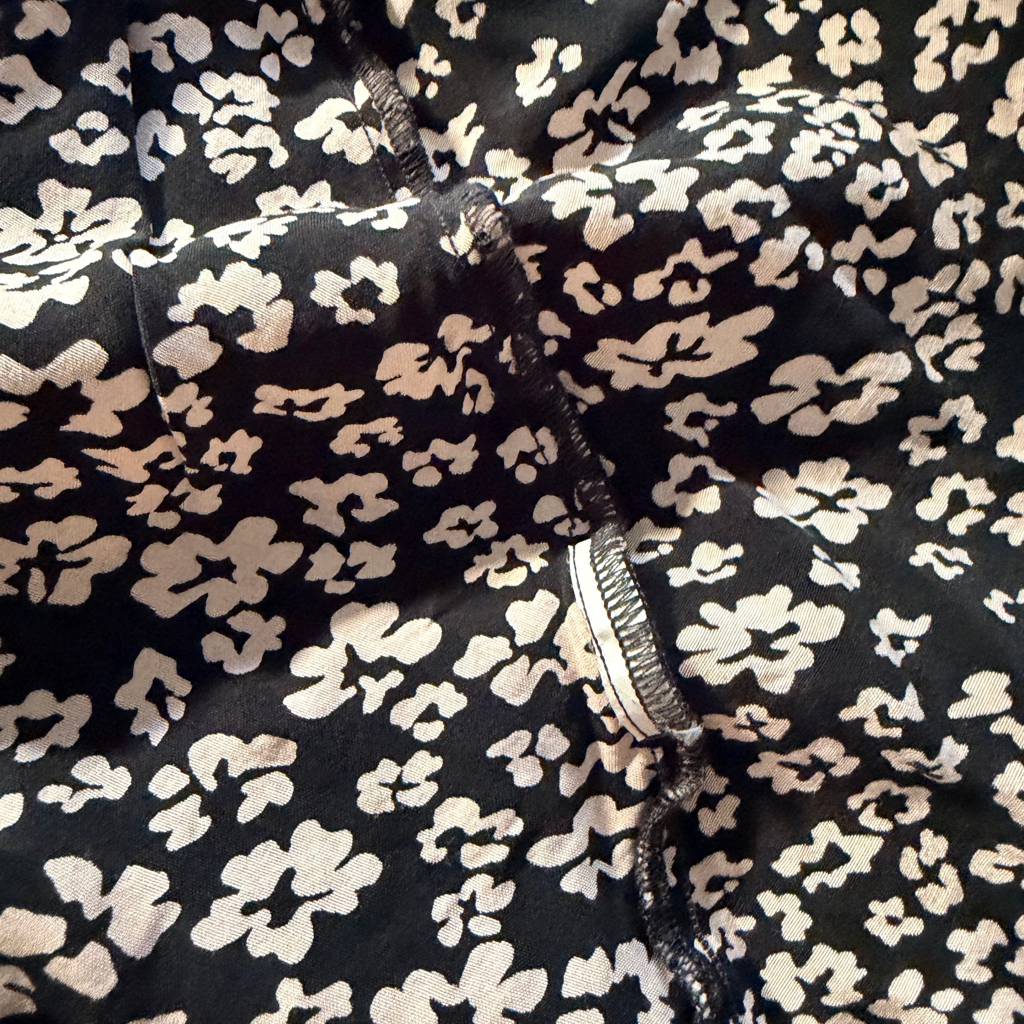 Kookai Black White Ditsy Floral Midi Skirt Size 38 Bias Cut Casual Day - Image 6