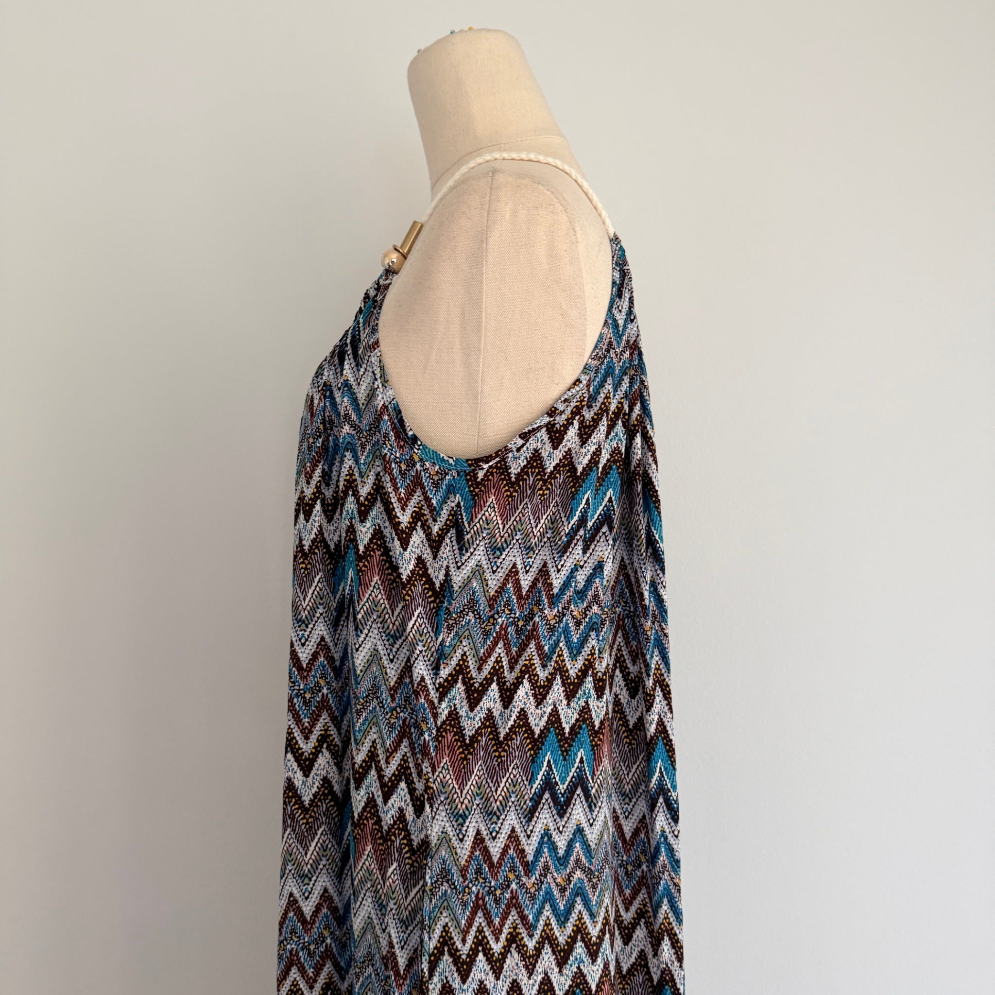 Caroline Morgan Multi Blue Chevron Print Maxi Dress With Gold Hardware - Image 10