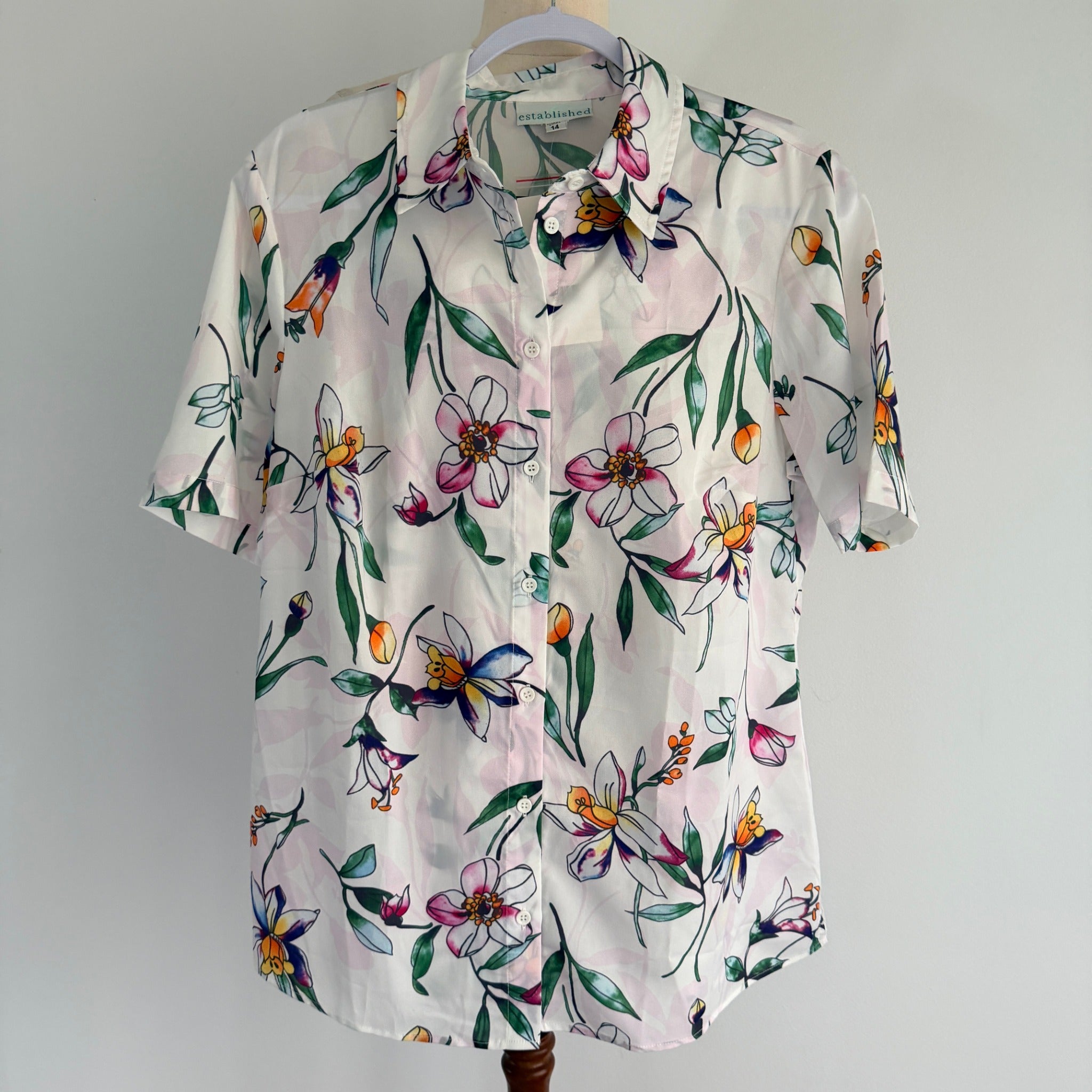Established Bouquet Blouse White Floral Polyester Top Sz 14 Summer NWT - Image 1