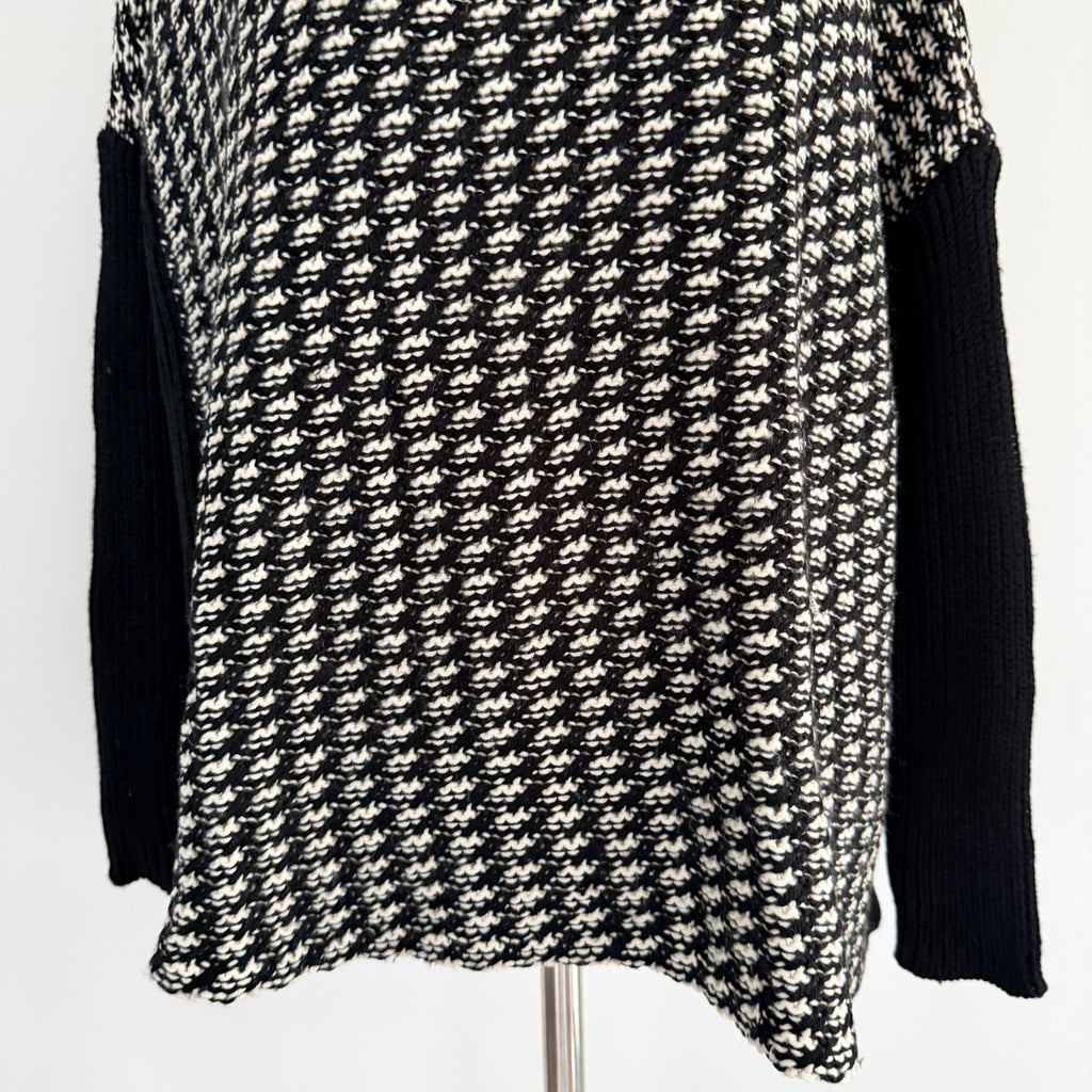 Guess Los Angeles Black White Houndstooth Wool Sweater Sz S Cowl Neck Winter - Image 16