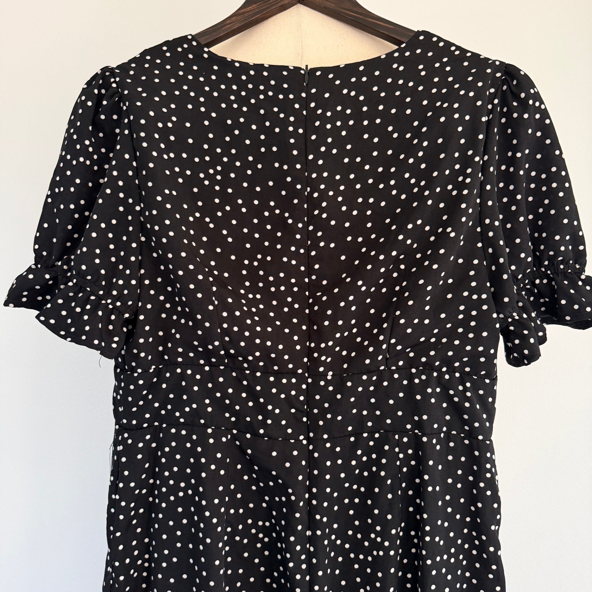 Dissh Black Polka Dot Polyester Jumpsuit Sz 14 Puff Sleeve V-Neck Party - Image 4