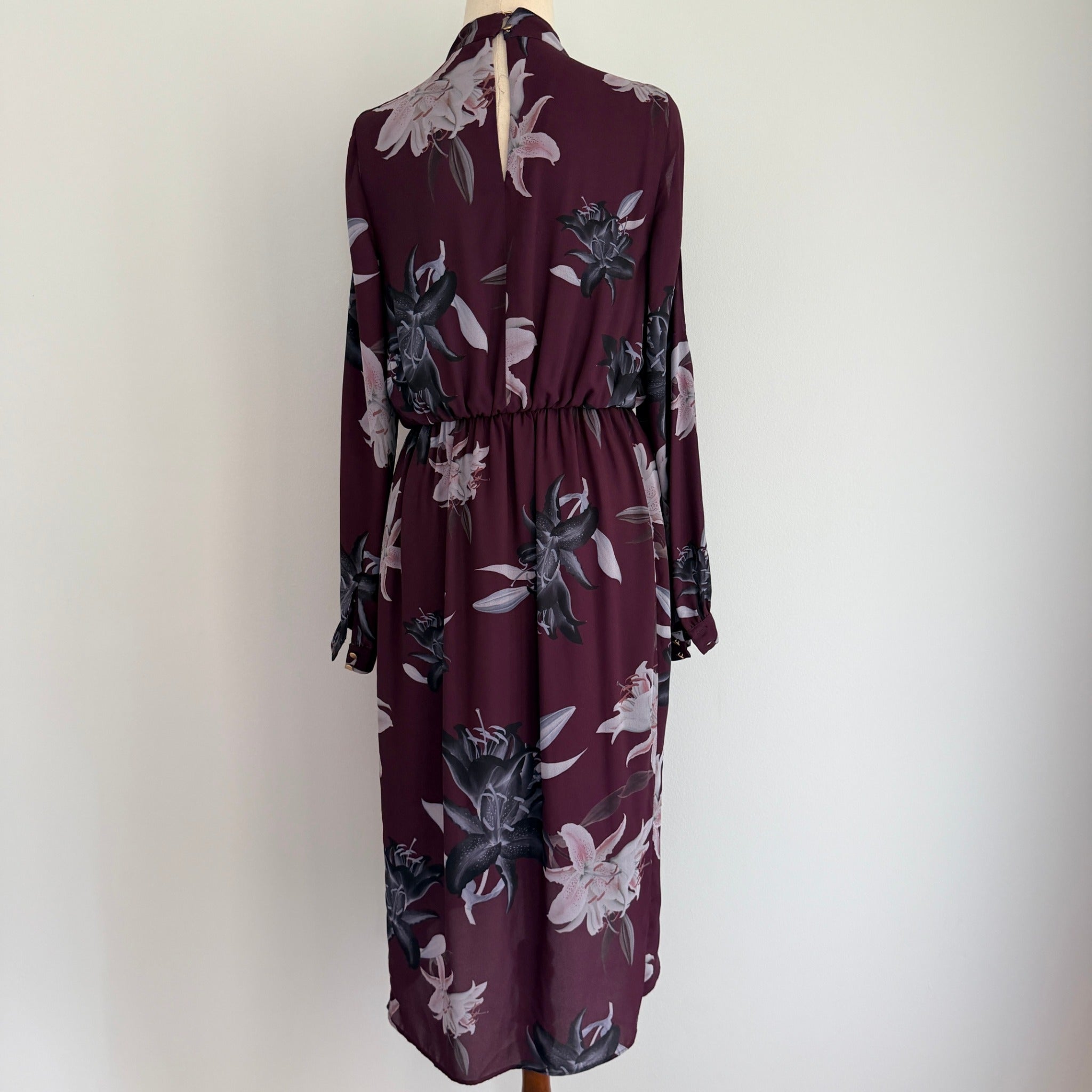 Portmans Floral Wrap Dress Burgundy Size 8 Elegant Long Sleeve - Image 2