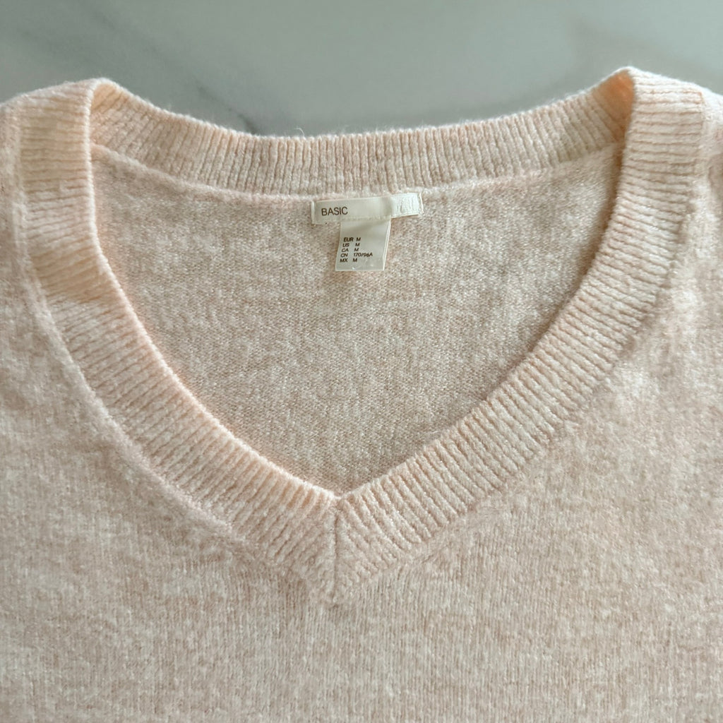 H&M Basic Womens Sz M Peach Acrylic Blend Oversized V-Neck Knit Sweater Casual - Image 15