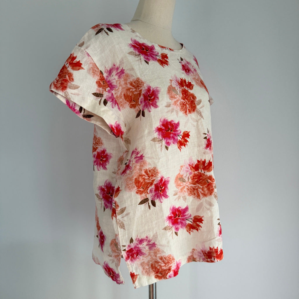 The Shanty Corporation Floral Linen Top - Lightweight Breathable Summer Essential - Image 4