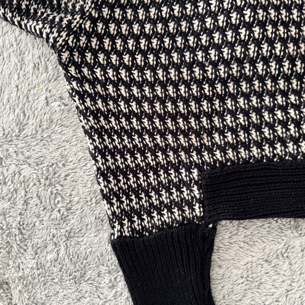Guess Los Angeles Black White Houndstooth Wool Sweater Sz S Cowl Neck Winter - Image 17