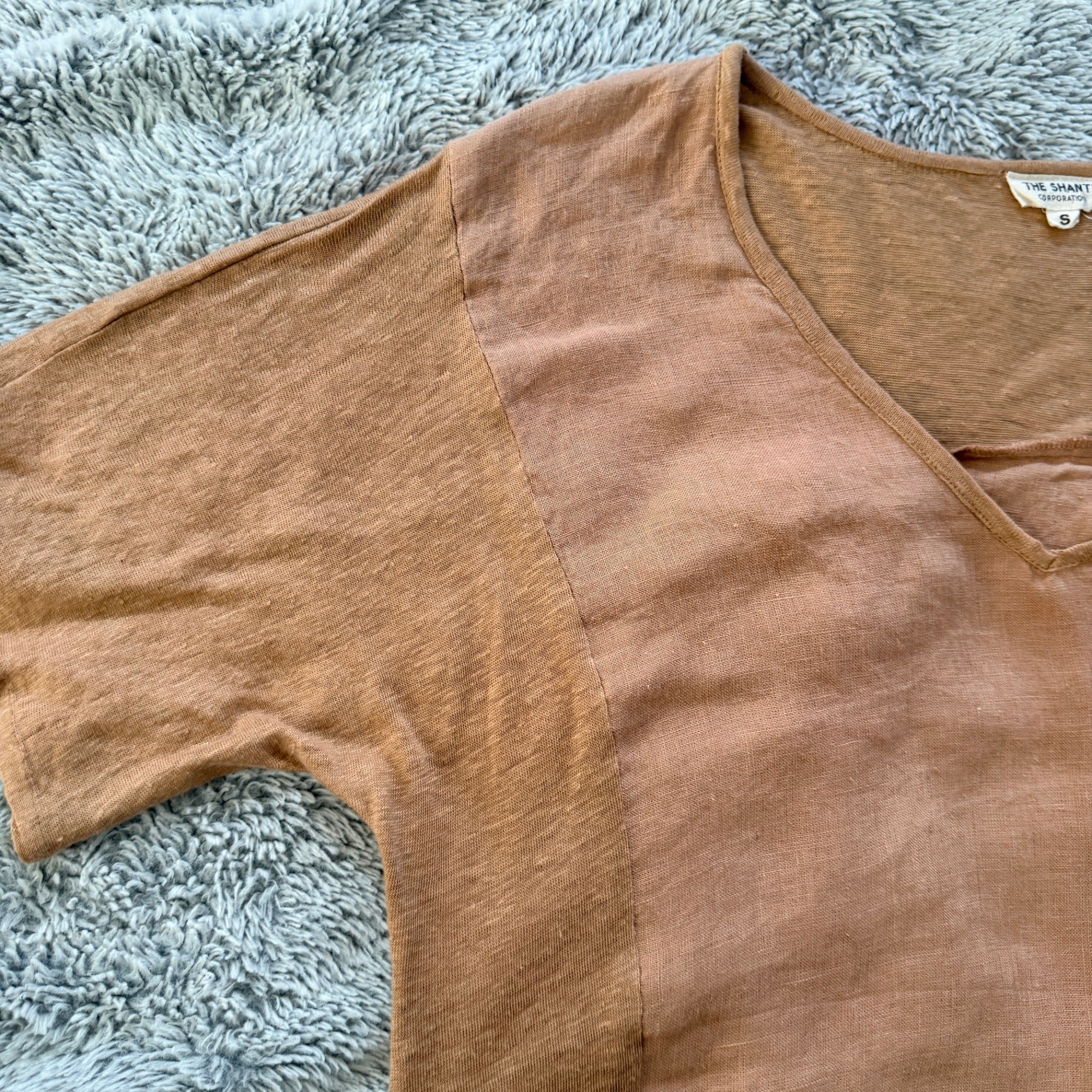 The Shanty Corporation Linen Top Tan V-Neck Relaxed Fit Size S Summer Casual - Image 17