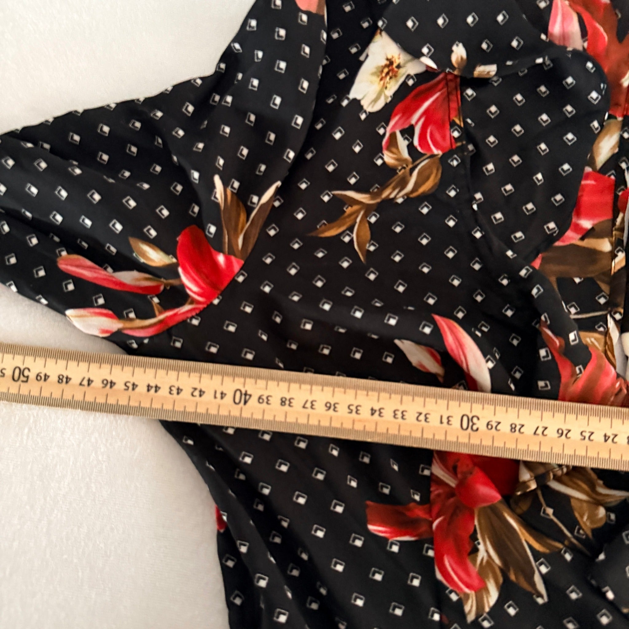 Sheike Black Floral Polka Dot Ruffle Wrap Dress Size 8 - Image 12