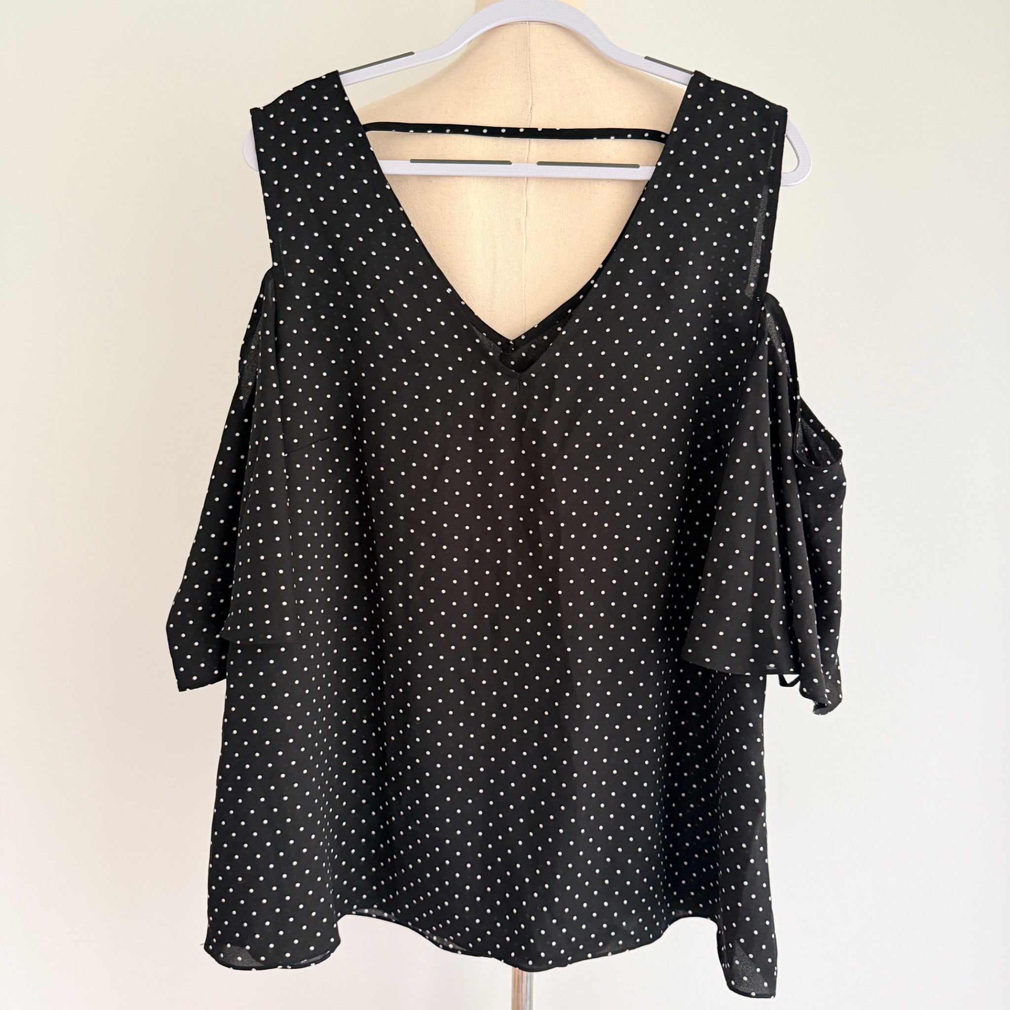 City Chic Polka Dot Black Polyester Frill Off Shoulder Top Size M BNWT NWT - Image 1
