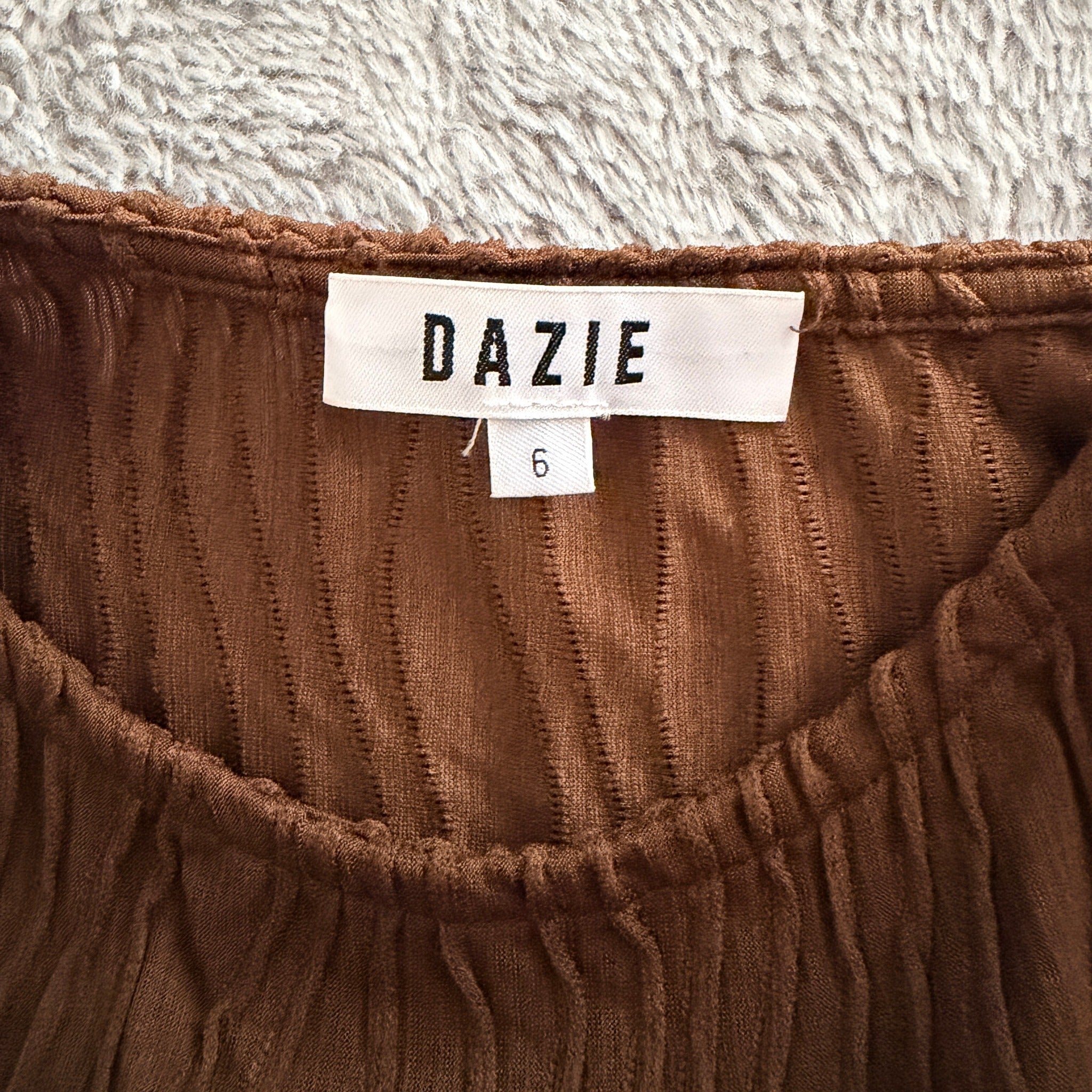 Dazie Womens Brown Polyester Elastane Long Sleeve Textured Top Size 6 Casual - Image 5