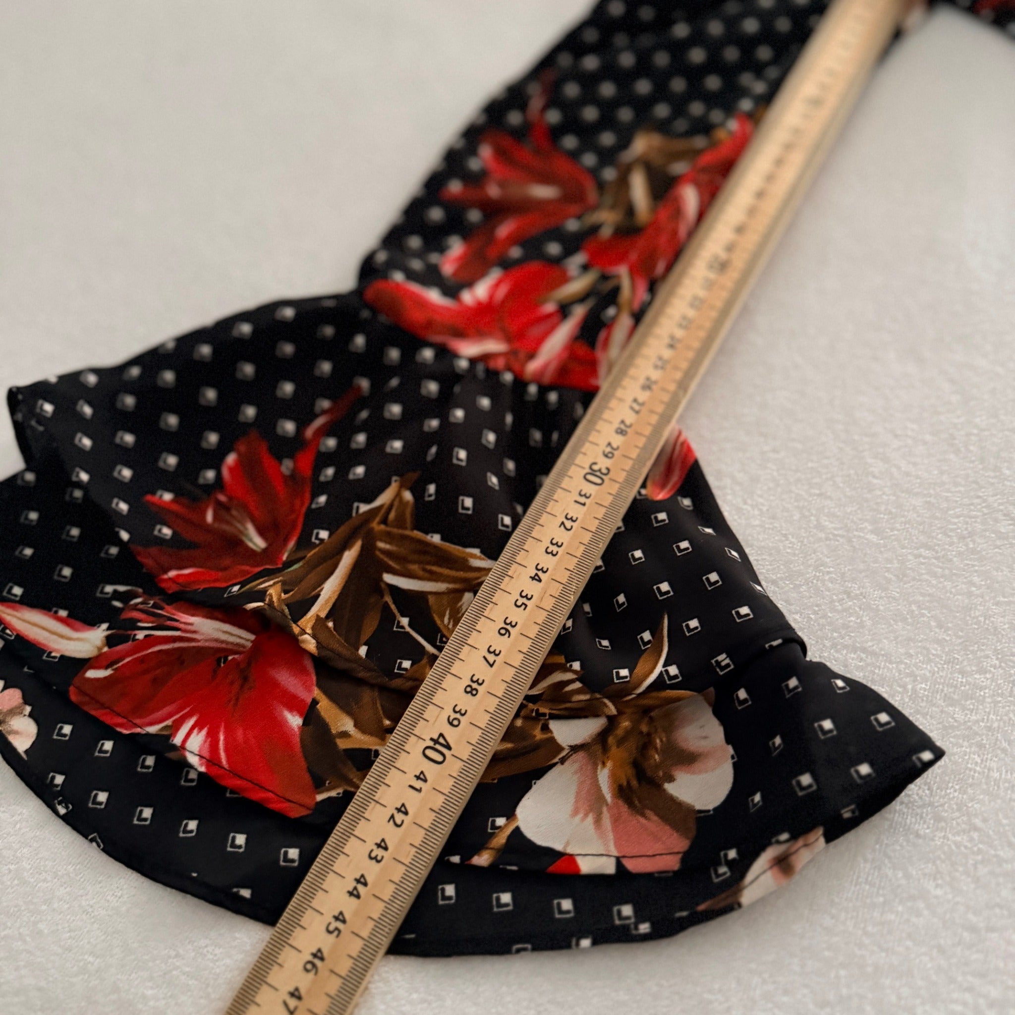 Sheike Black Floral Polka Dot Ruffle Wrap Dress Size 8 - Image 10
