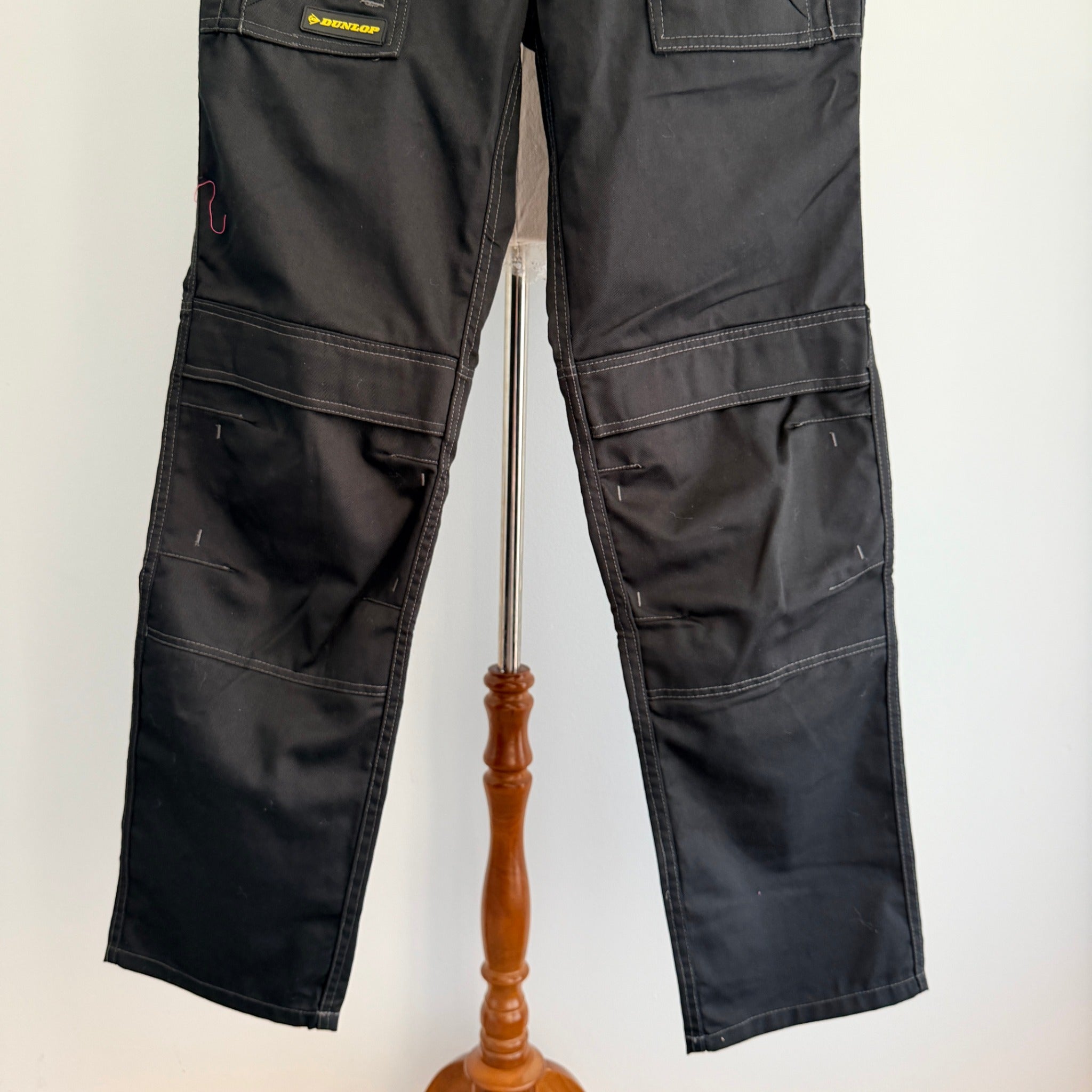 Dunlop Black Poly Cotton Cargo Work Trousers Zipper Relaxed Fit W28 L32 Workwear BNWT - Image 9