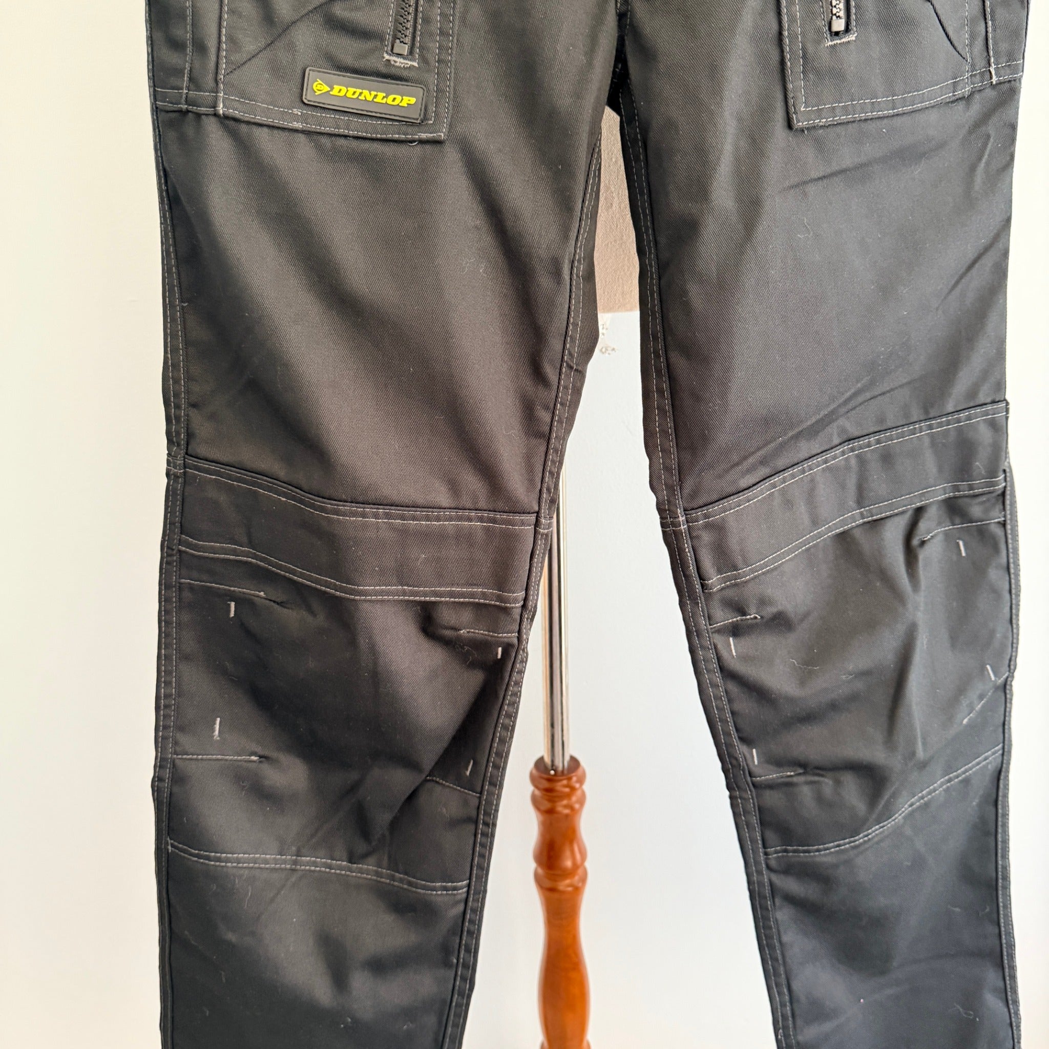 Dunlop Black Poly Cotton Cargo Work Trousers Zipper Relaxed Fit W28 L32 Workwear BNWT - Image 10