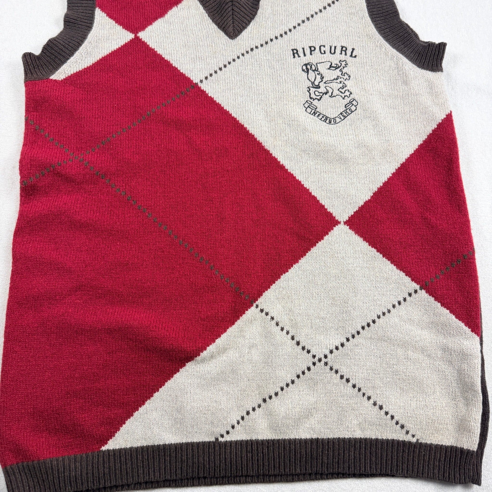 Rip Curl The Search Argyle Knit Vest - Vintage 90s Brown Red - Image 6