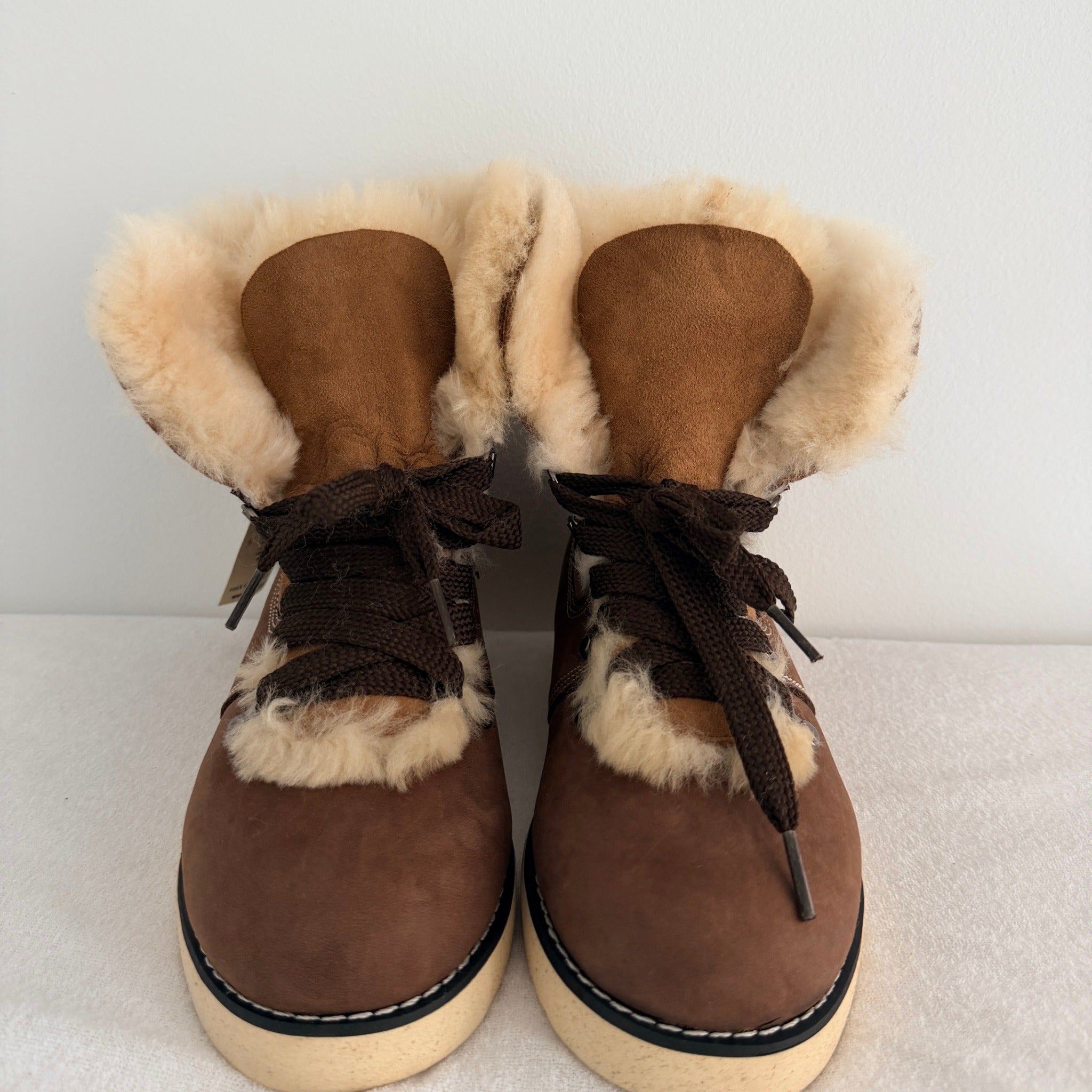 Ugg Boots Of Australia Lace-Up Boots Genuine Sheepskin Lined Brown Suede EU 36 - Image 3