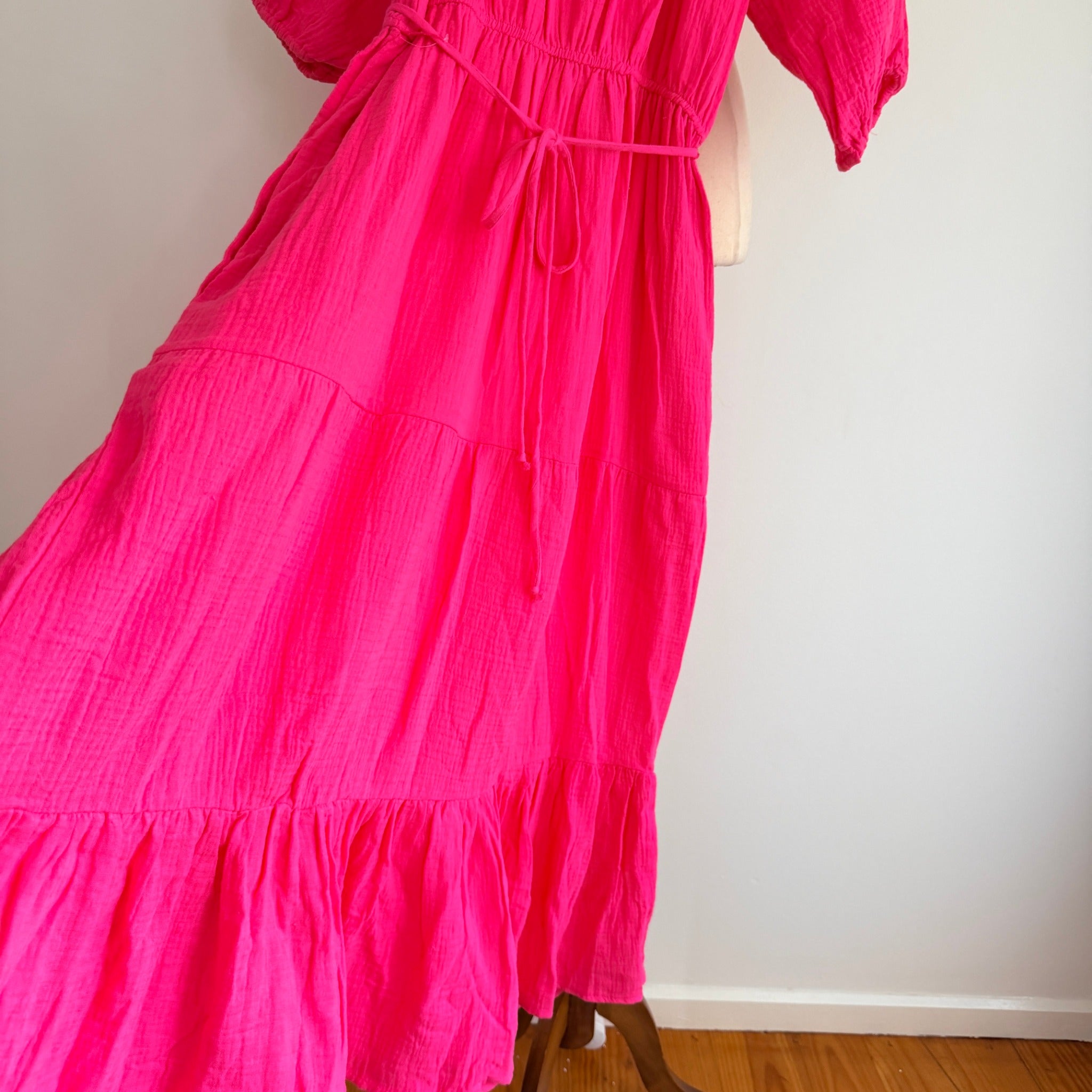 Sass Felix Tiered Midi Dress Hot Pink Size 14 BNWT Casual - Image 9
