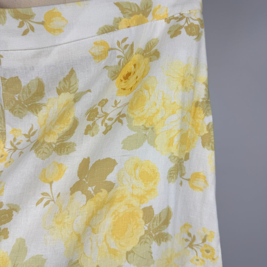 Dotti Yellow Floral Linen Blend Shorts - Size 12 - Image 5