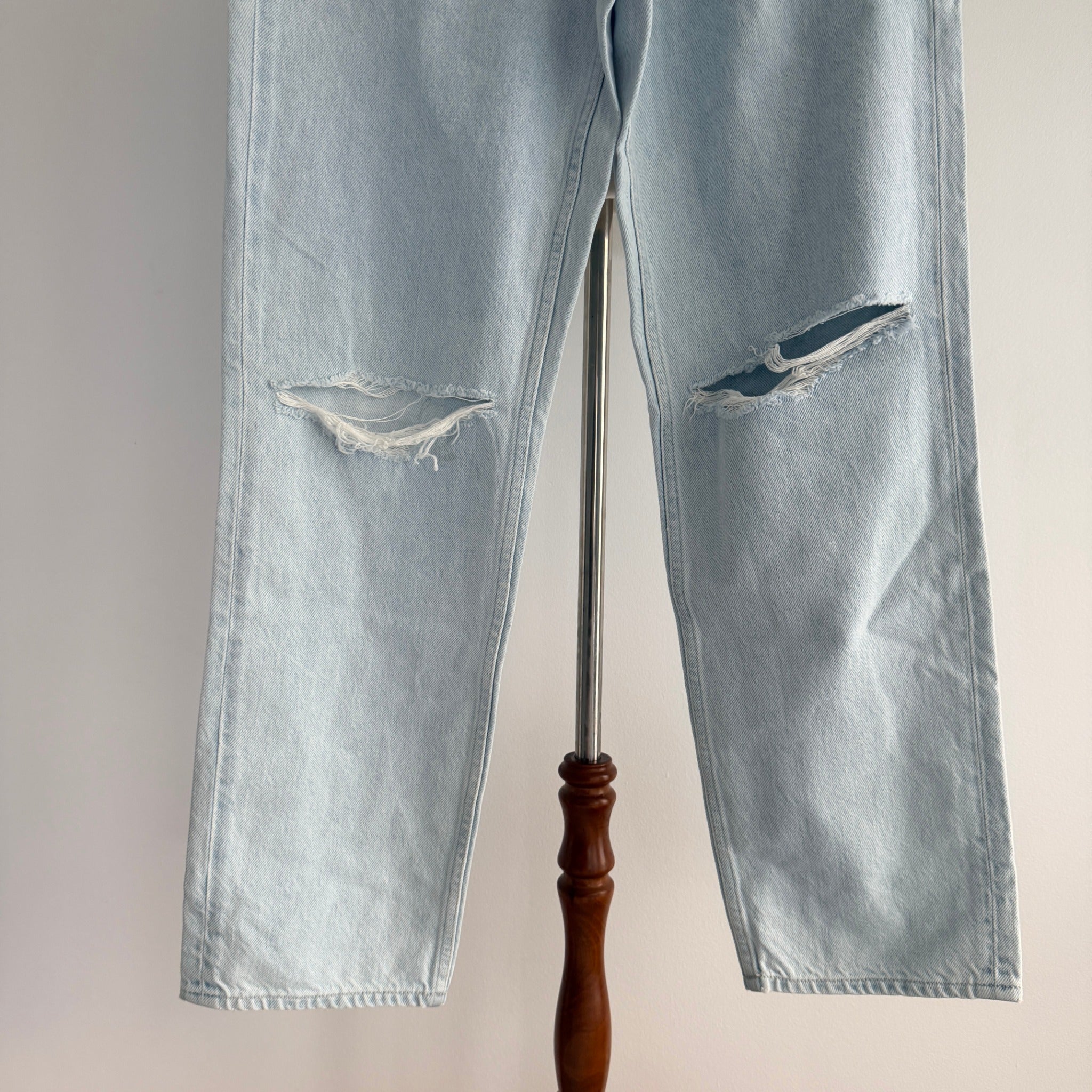 Riders by Lee Light Blue Denim Distressed Dad Jeans Size 8 High Rise Casual NWT - Image 7