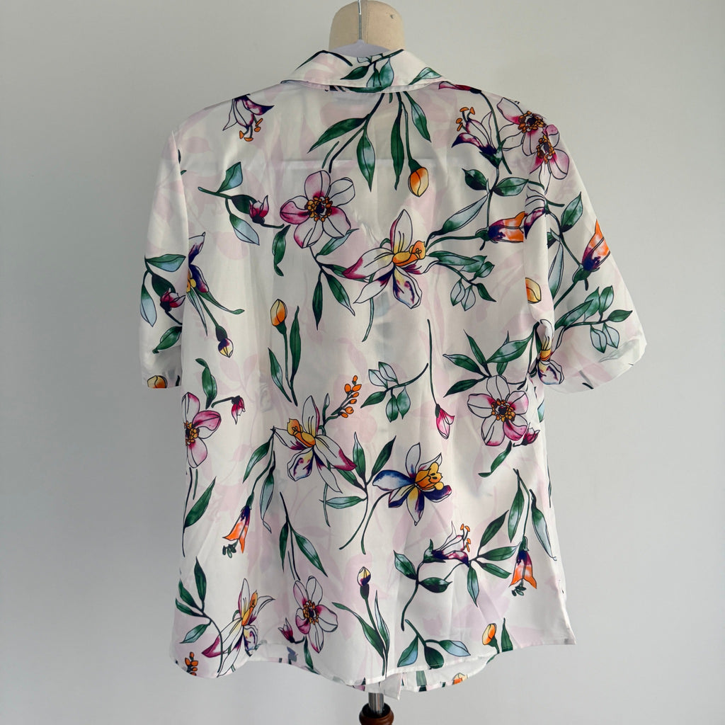 Established Bouquet Blouse White Floral Polyester Top Sz 14 Summer NWT - Image 2