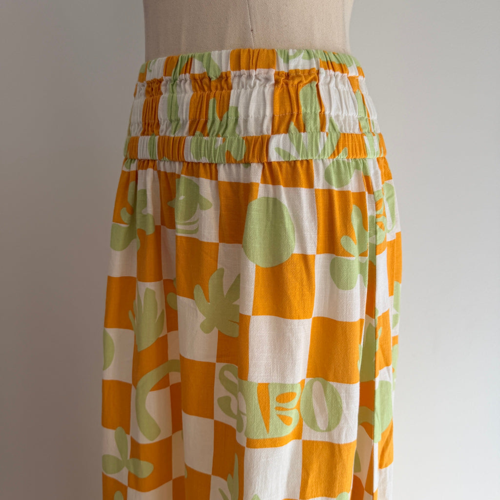 Sabo Orange And White Checkered Leaf Print Maxi Skirt - Image 9