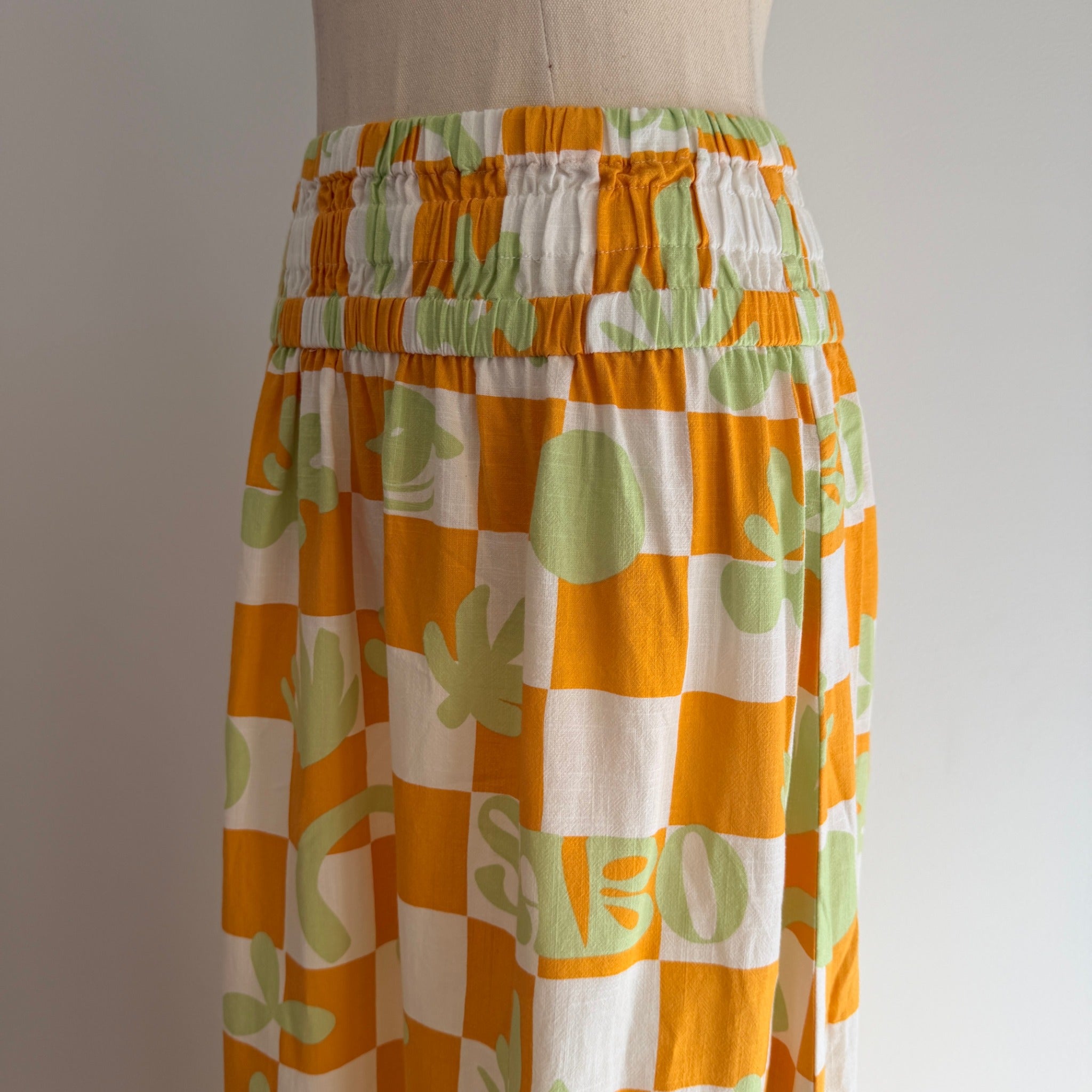 Sabo Orange And White Checkered Leaf Print Maxi Skirt - Image 9