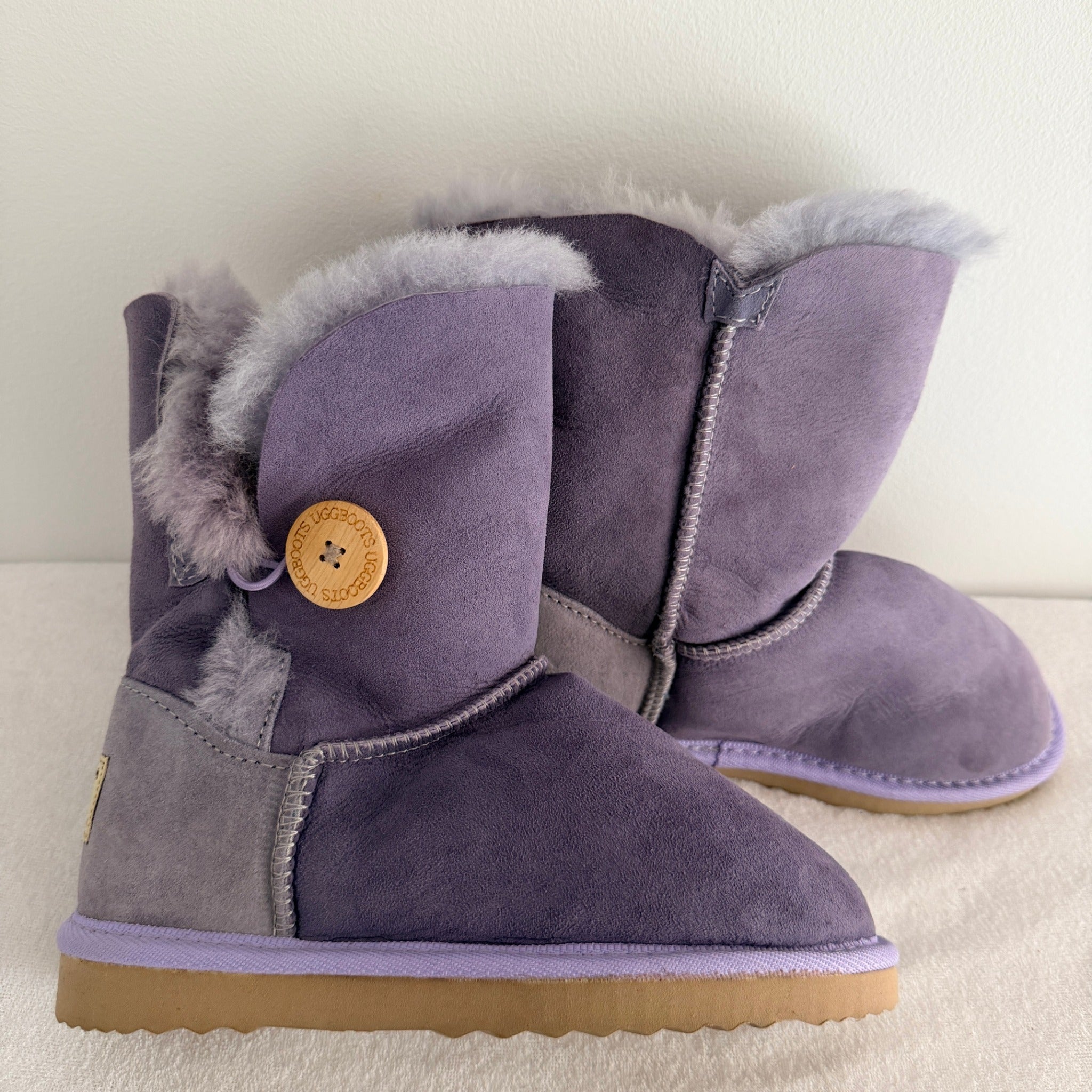 UGG Boots of Australia Sheepskin Button Boots - Vibrant Purple Suede Comfort Sz 4 - Image 8
