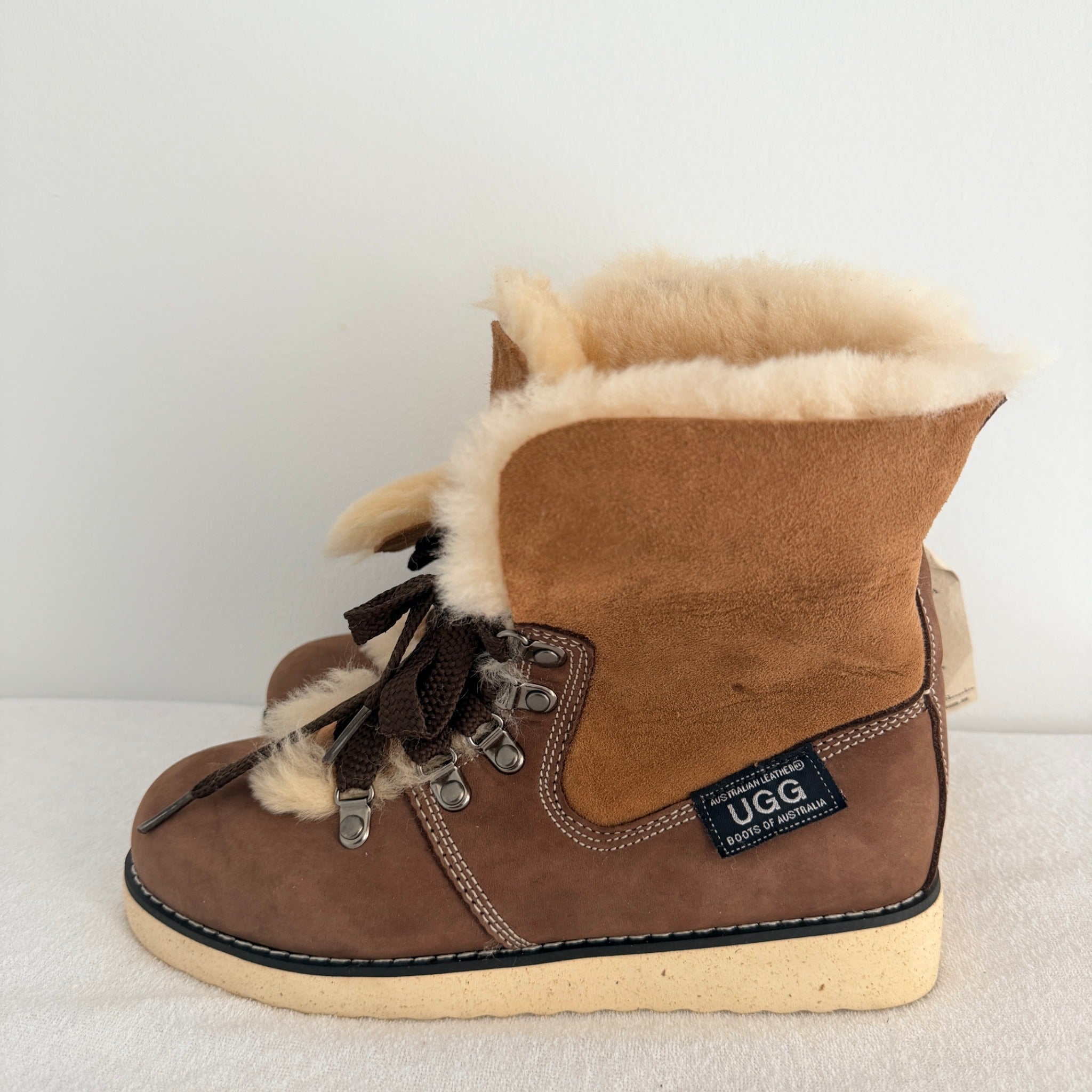 Ugg Boots Of Australia Lace-Up Boots Genuine Sheepskin Lined Brown Suede EU 36 - Image 4