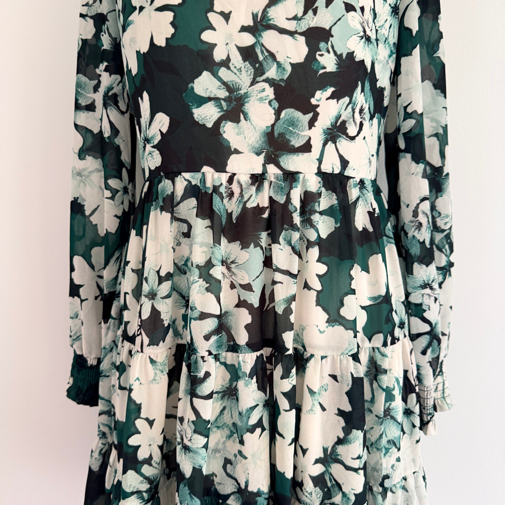 Dotti Floral Tiered Mini Dress - Green & White Size 10 - Image 10