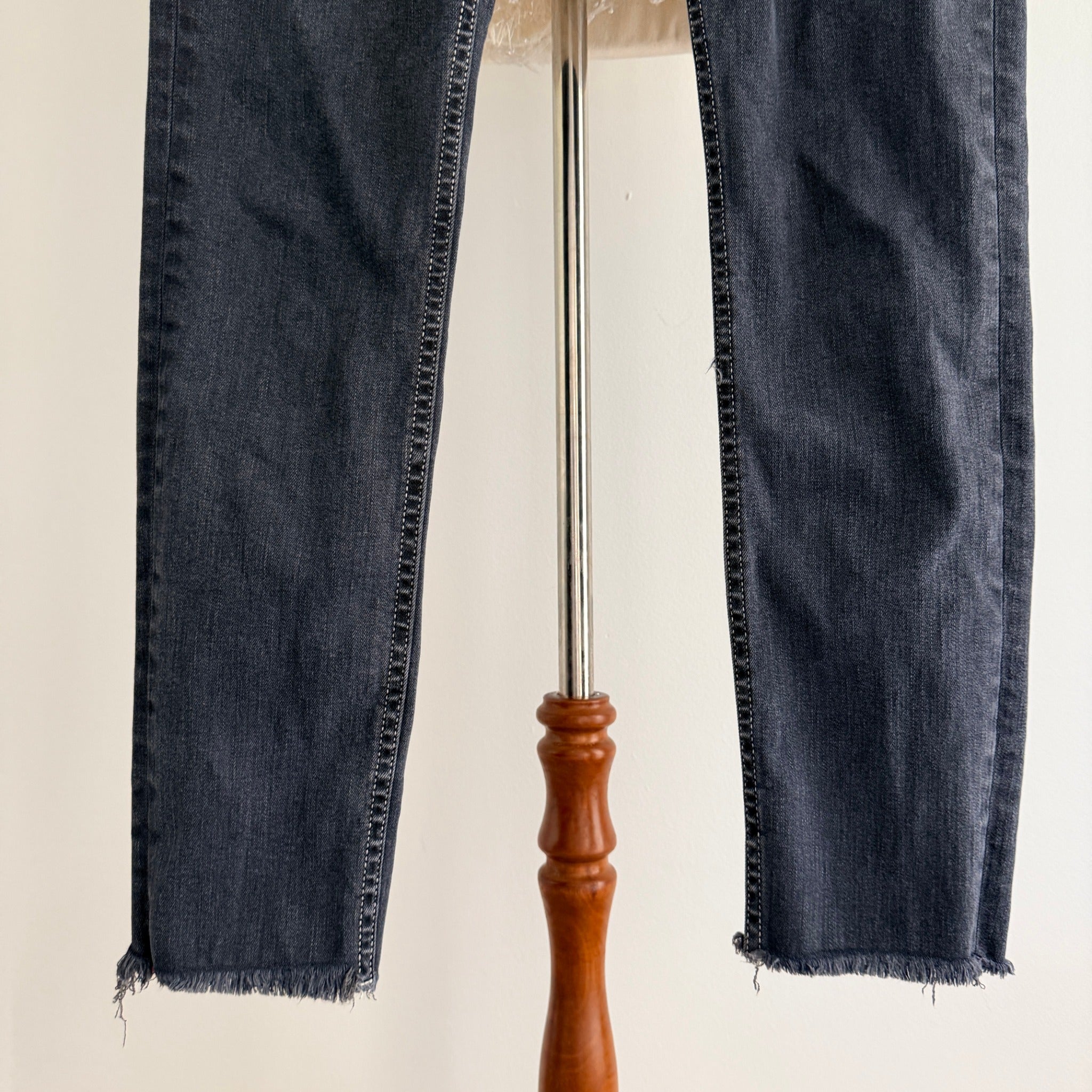 Sass & Bide Dark Wash Denim Jeans High-Rise Raw Hem Detail sz 27 - Image 10