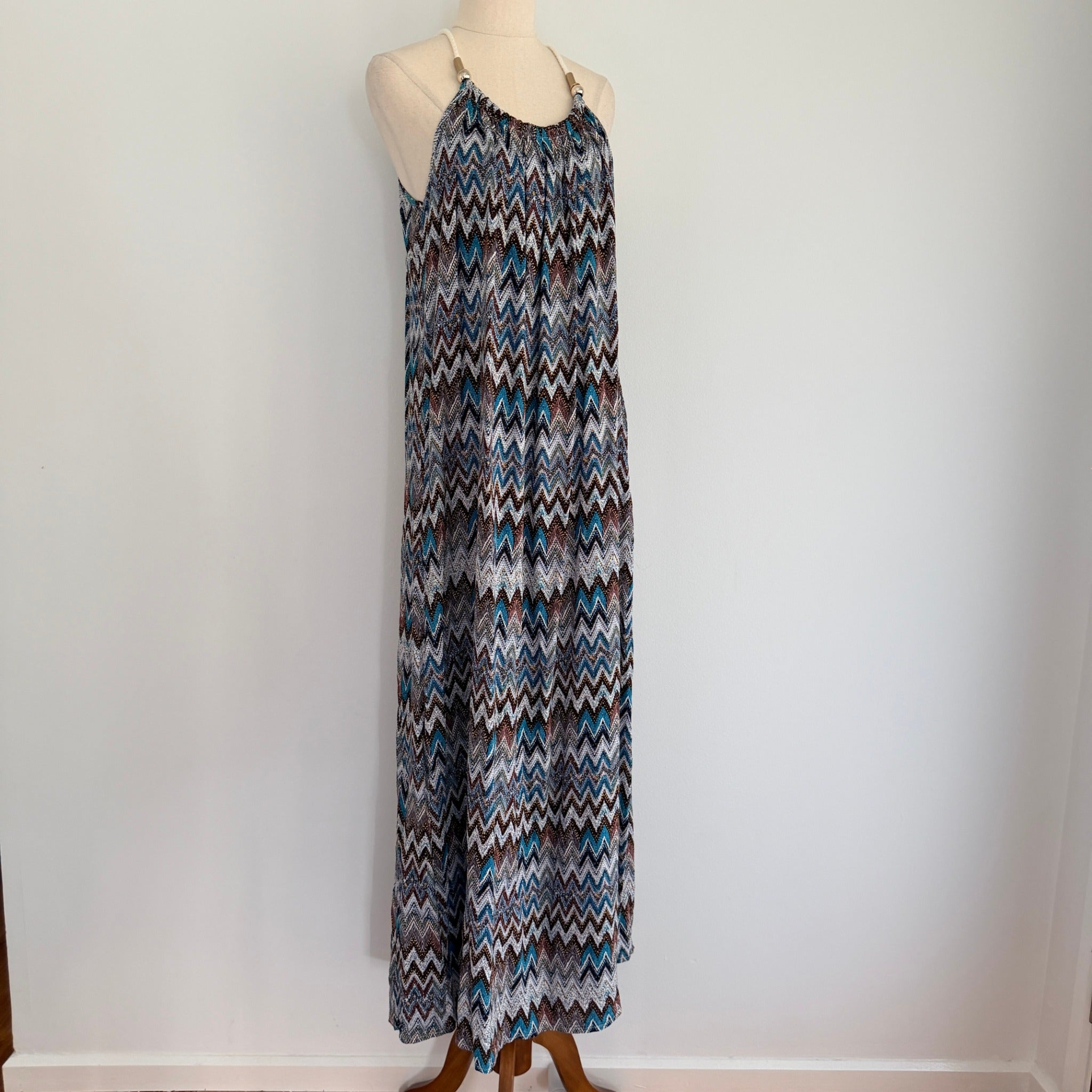 Caroline Morgan Multi Blue Chevron Print Maxi Dress With Gold Hardware - Image 3