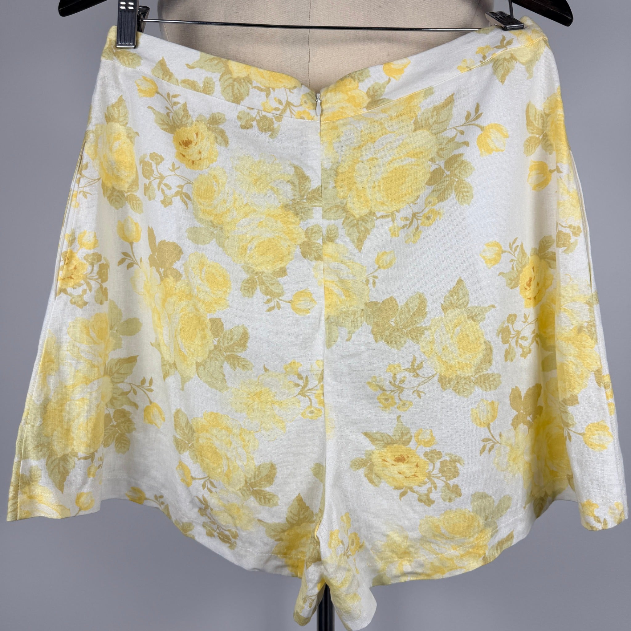 Dotti Yellow Floral Linen Blend Shorts - Size 12 - Image 9
