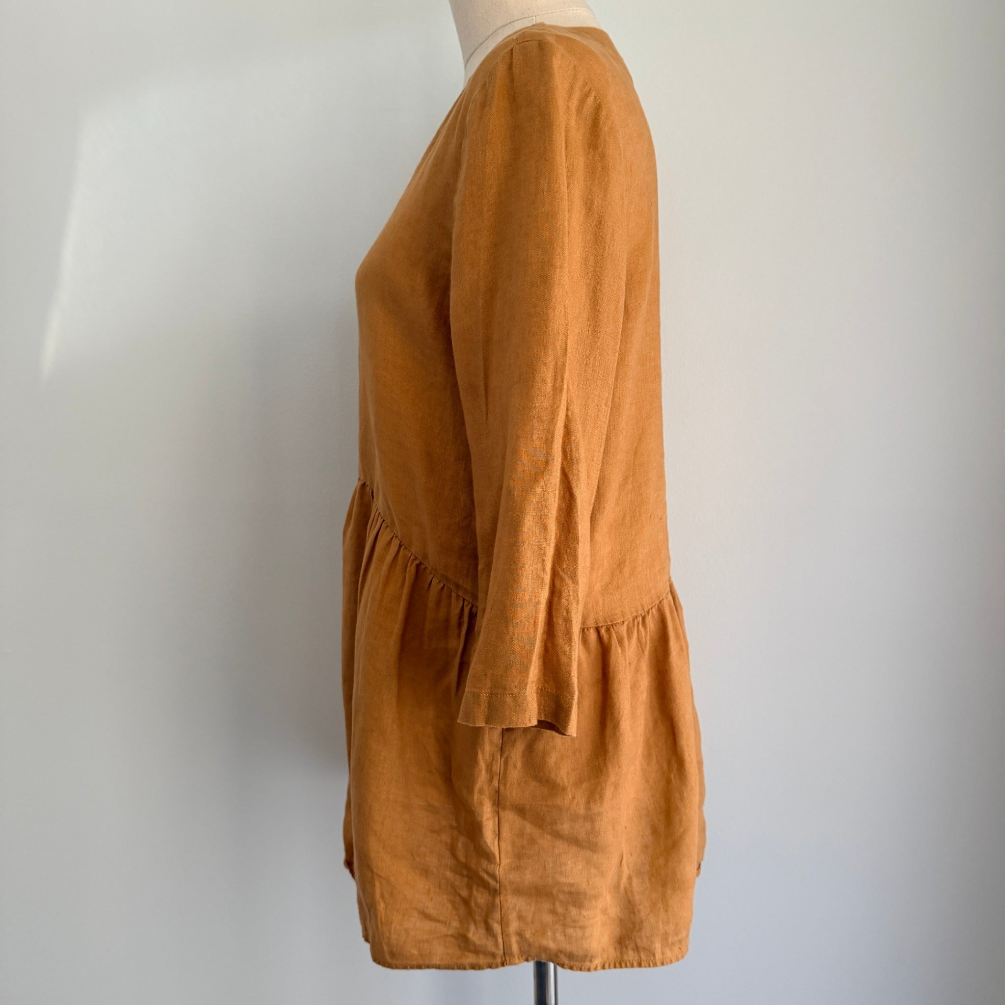 Sussan Linen Tunic Top Ochre V-Neck Button-Down Size 6 Relaxed Summer Casual - Image 10