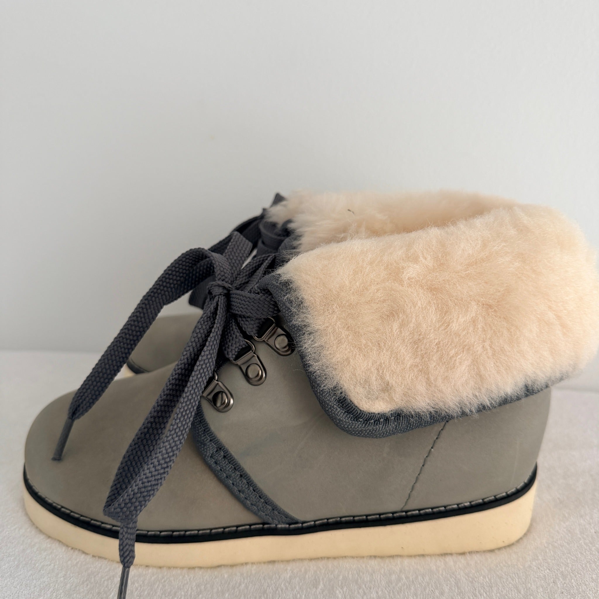 UGG Boots of Australia Lace-Up Ankle Boots - Genuine Sheepskin Shearling Lined Grey - Image 13