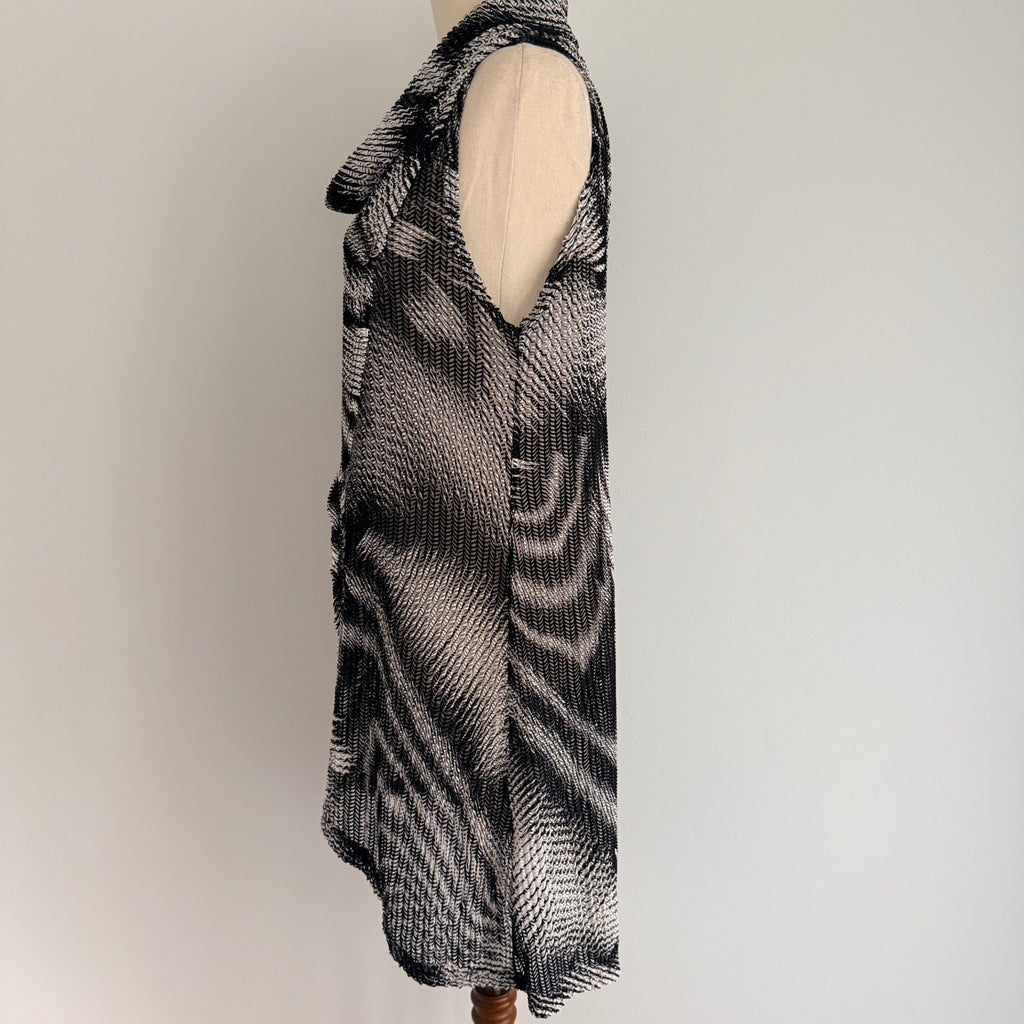 LILIA Black White Polyester Cowl Neck Sleeveless Tunic Top Size M Casual - Image 10