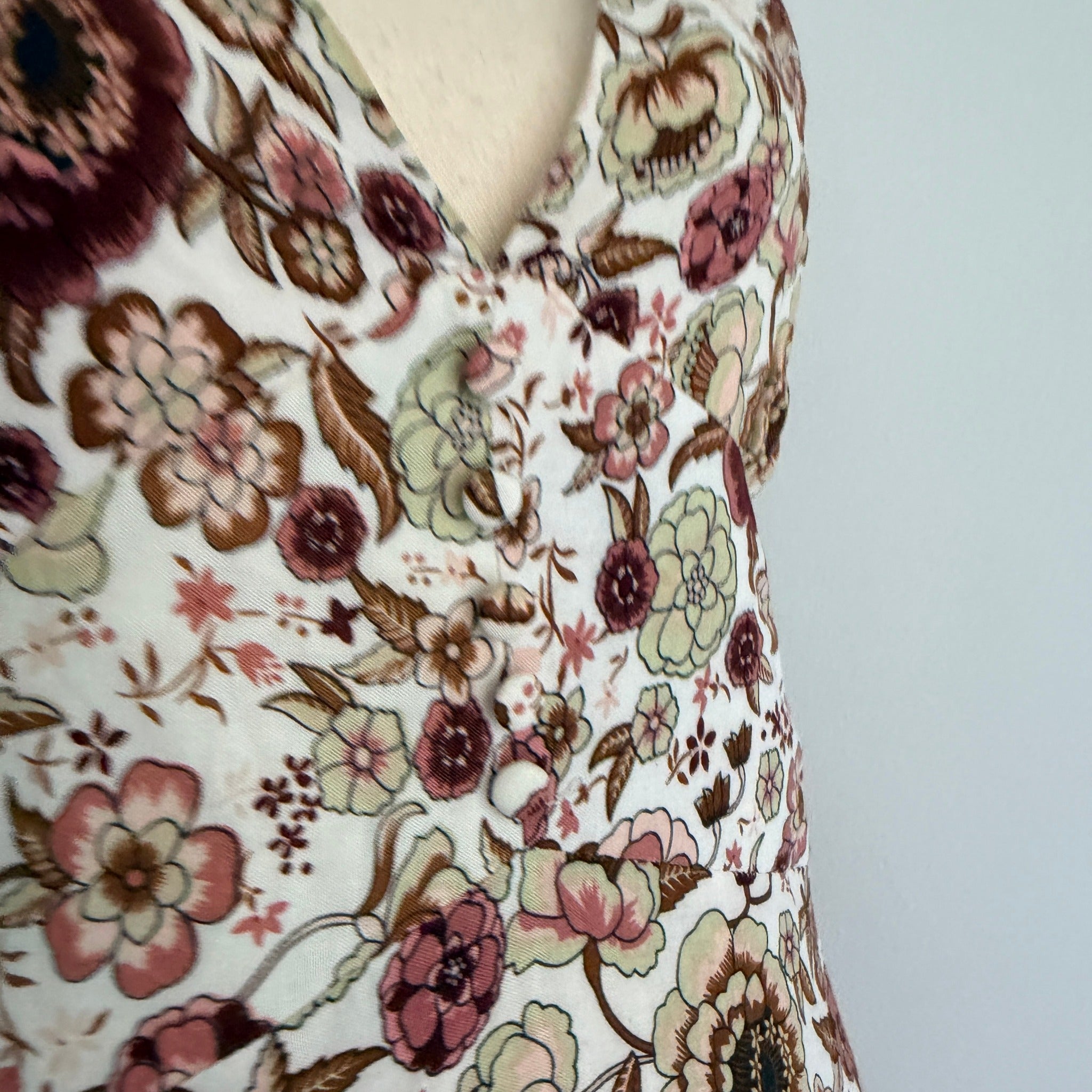 White Closet Womens Sz 8 Rayon Floral Maxi Dress Tie Shoulder Boho Summer - Image 8