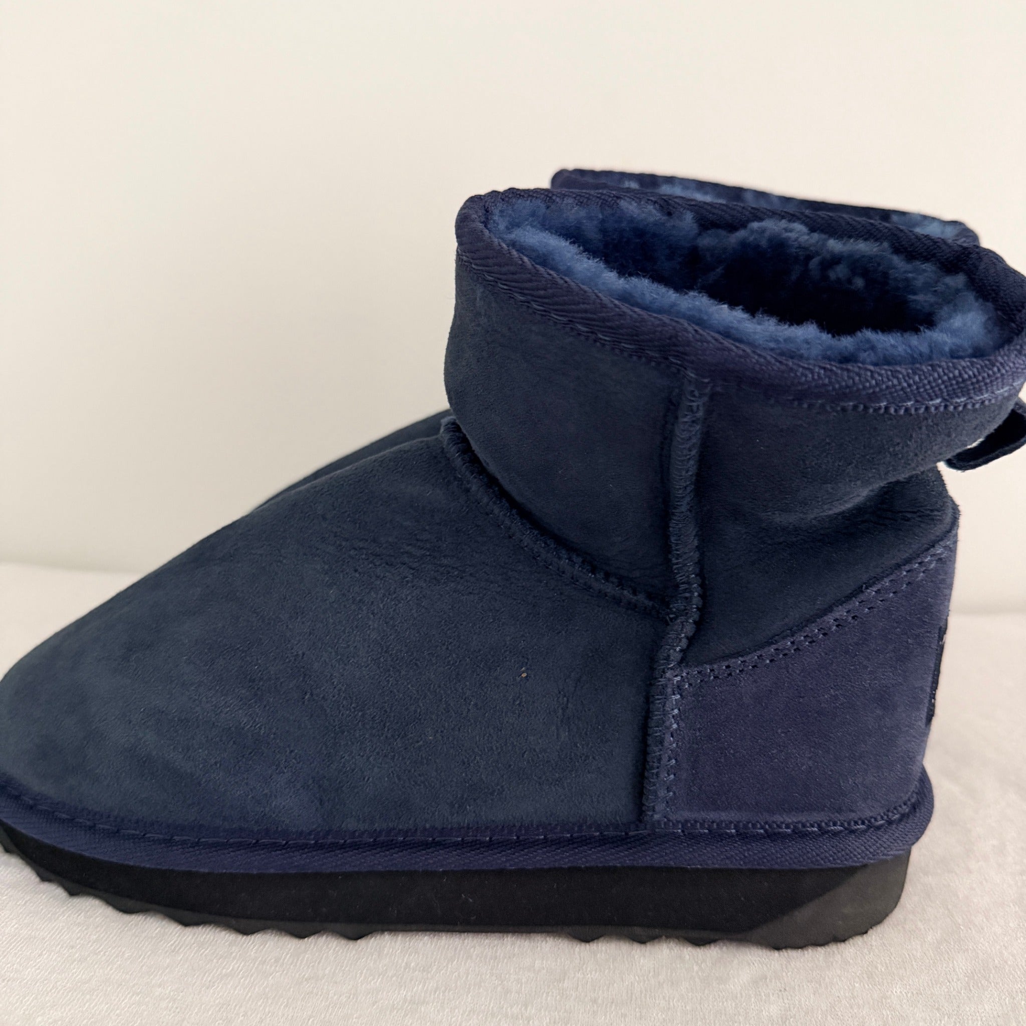 UGG BOOTS OF AUSTRALIA Sheepskin Ultra Mini Boots Red Size 5 AU BNWT - Image 14