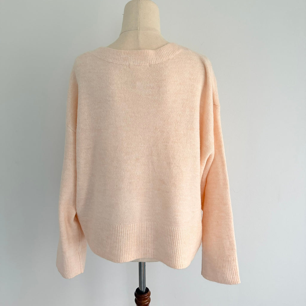 H&M Basic Womens Sz M Peach Acrylic Blend Oversized V-Neck Knit Sweater Casual - Image 2