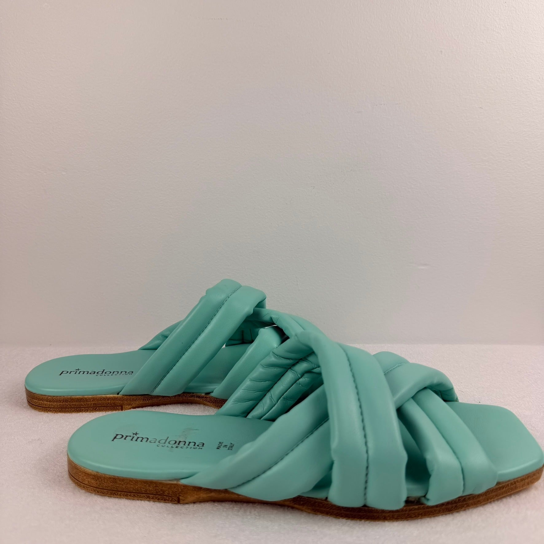 Primadonna Collection Sandals EU 38 Mint Green Leather Crossover Slide Italy - Image 1